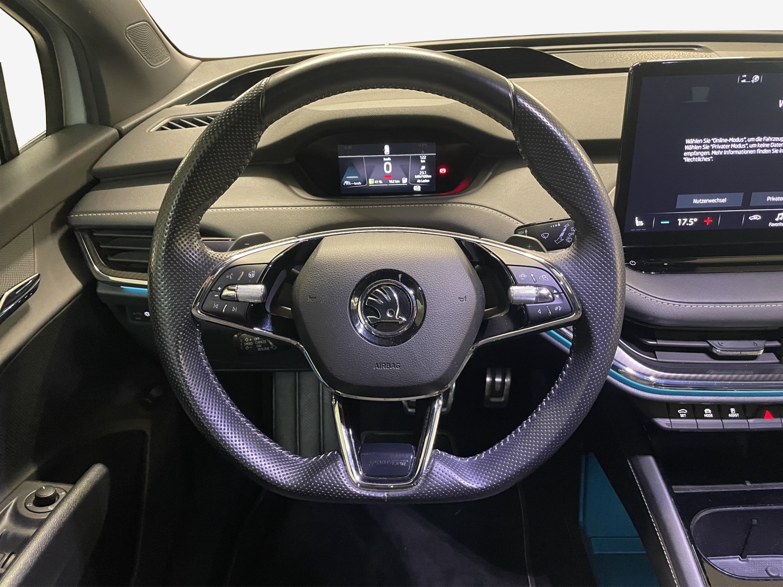 SKODA Enyaq iV 80x SportLine-image-9