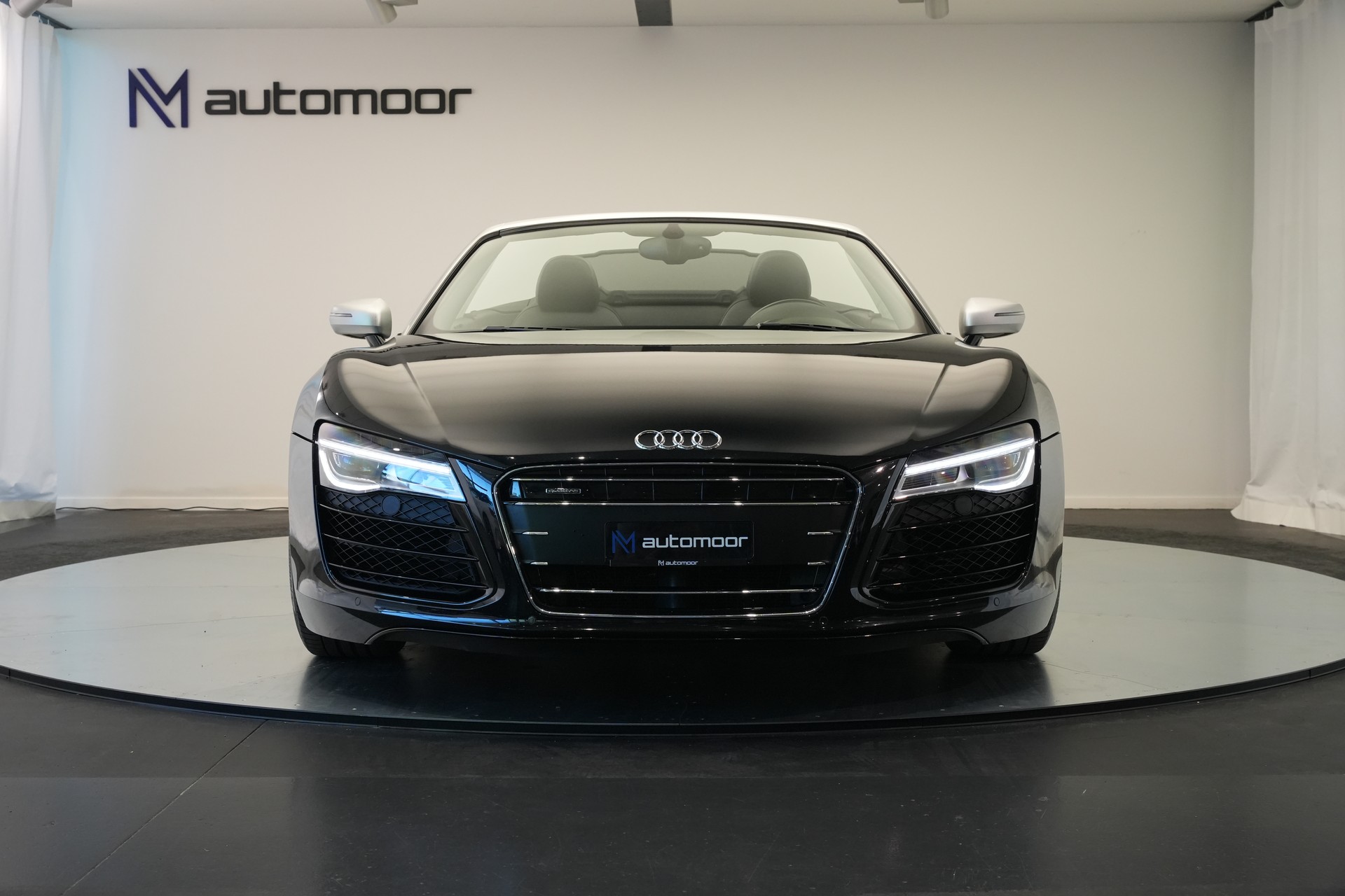 AUDI R8 Spyder 5.2 S-Tronic *Carbon* *B&O* *Keramik*-image-32