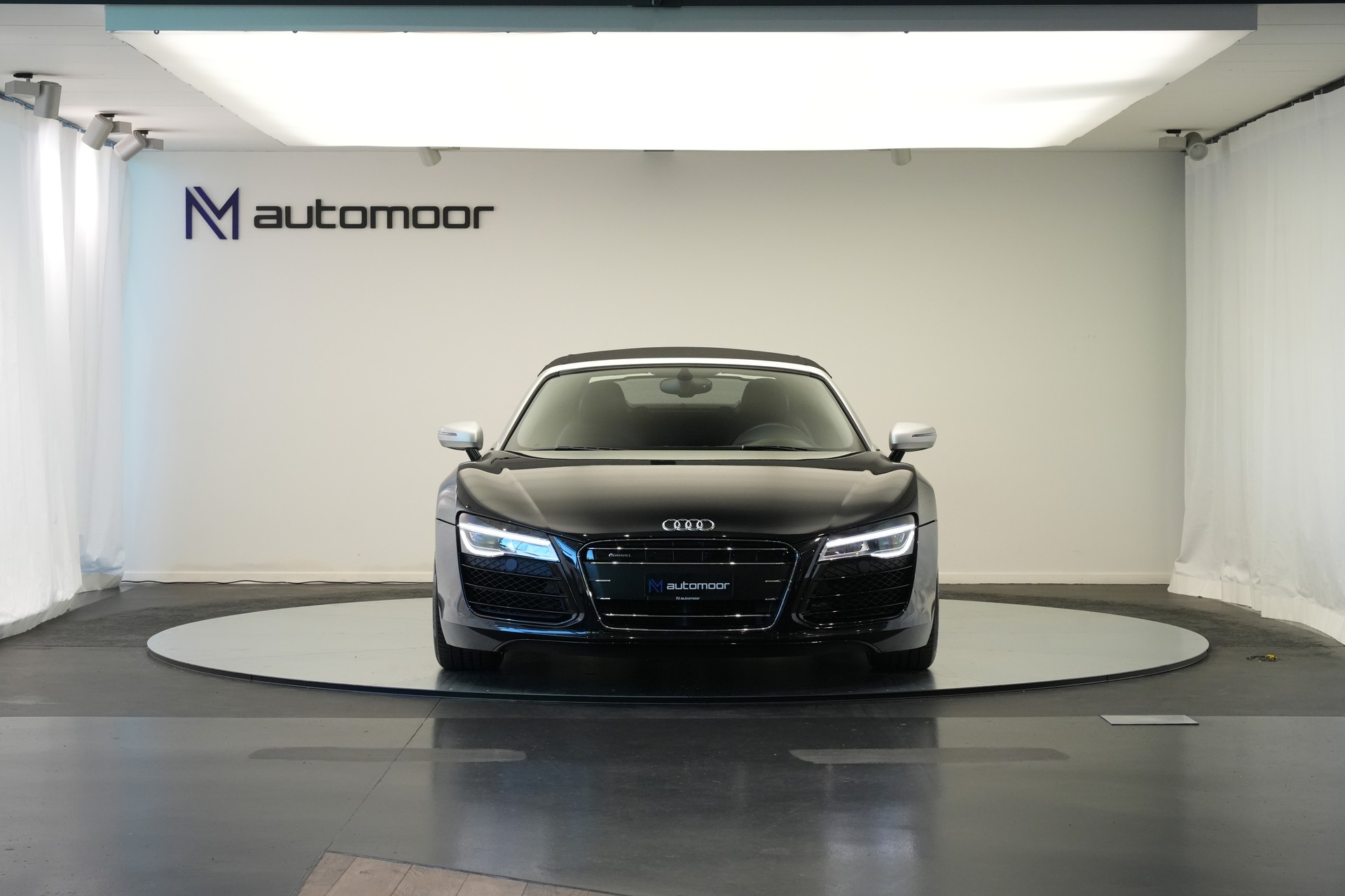 AUDI R8 Spyder 5.2 S-Tronic *Carbon* *B&O* *Keramik*-image-8