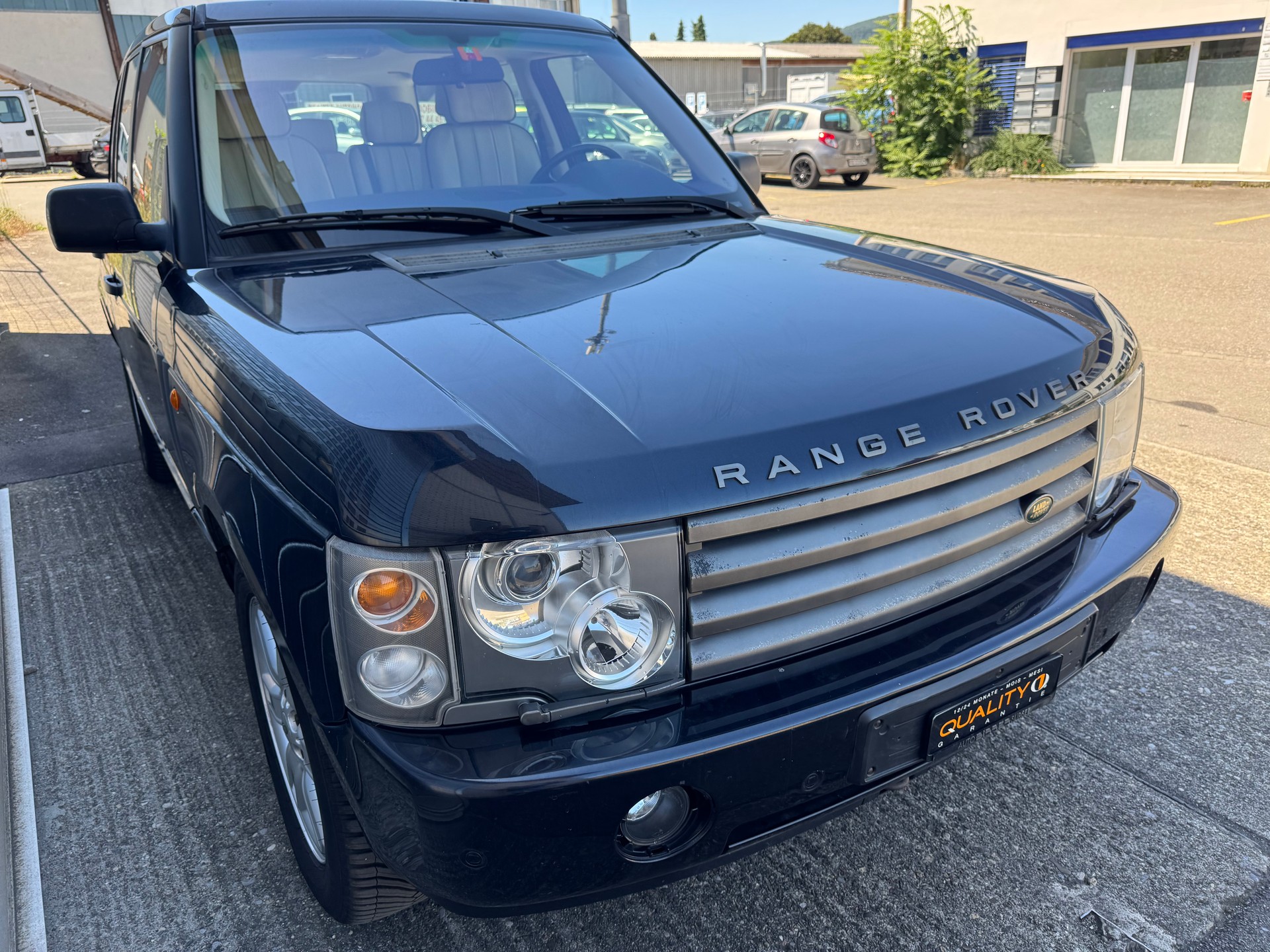LAND ROVER Range Rover 4.4 V8 Vogue Automatic-image-2