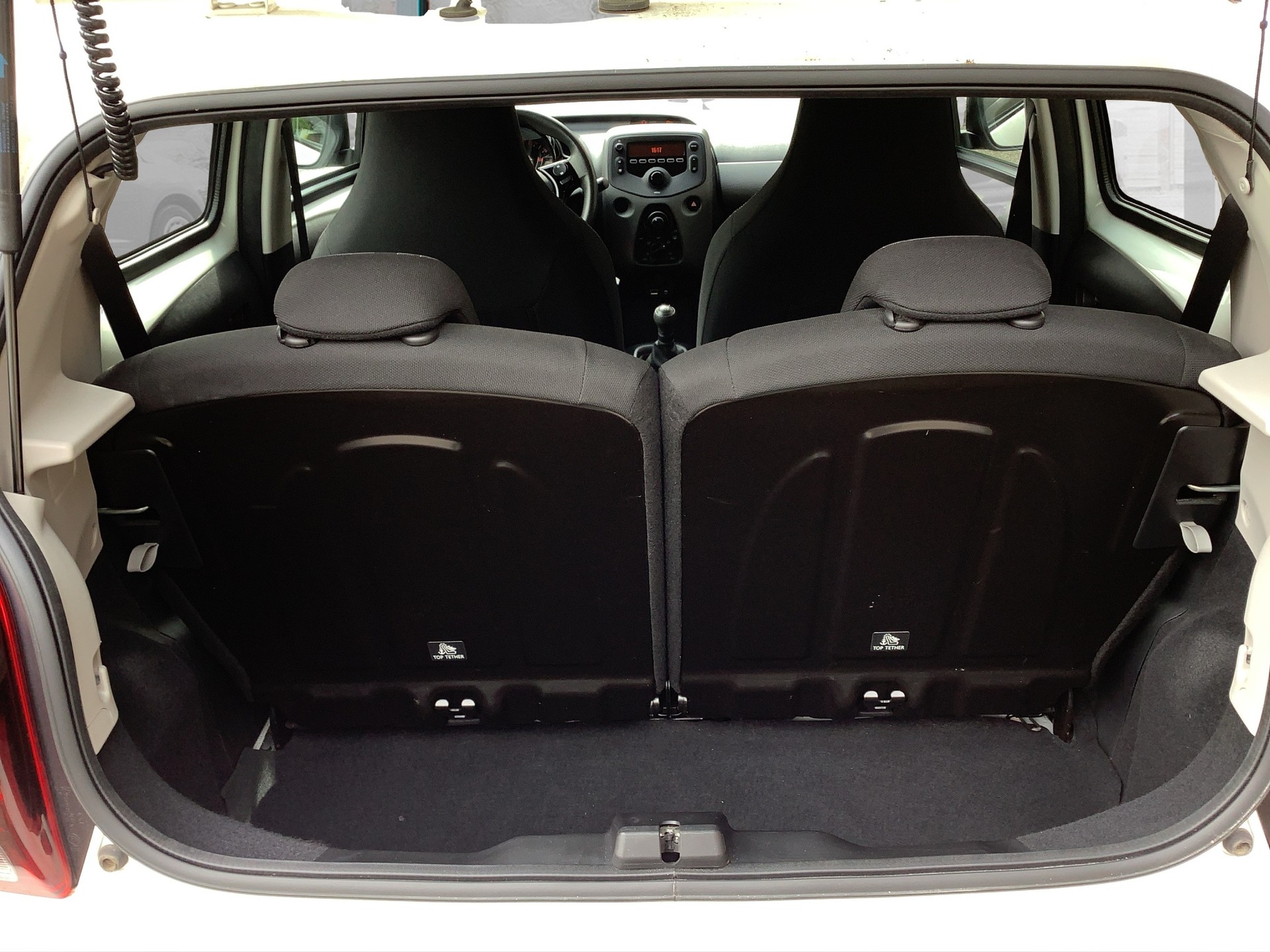 PEUGEOT 108 1.0 VTi Active-image-11