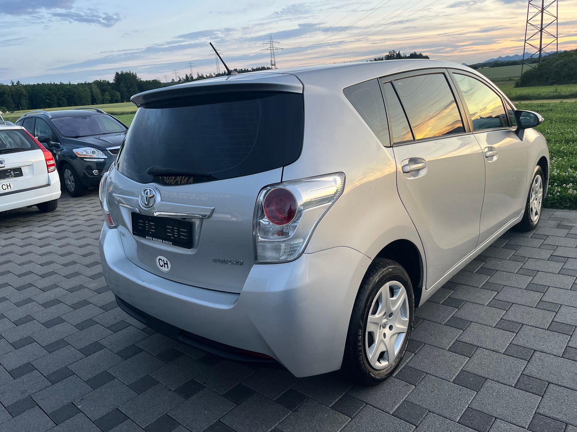TOYOTA Verso 2.0 D-4D Linea Sol-image-6