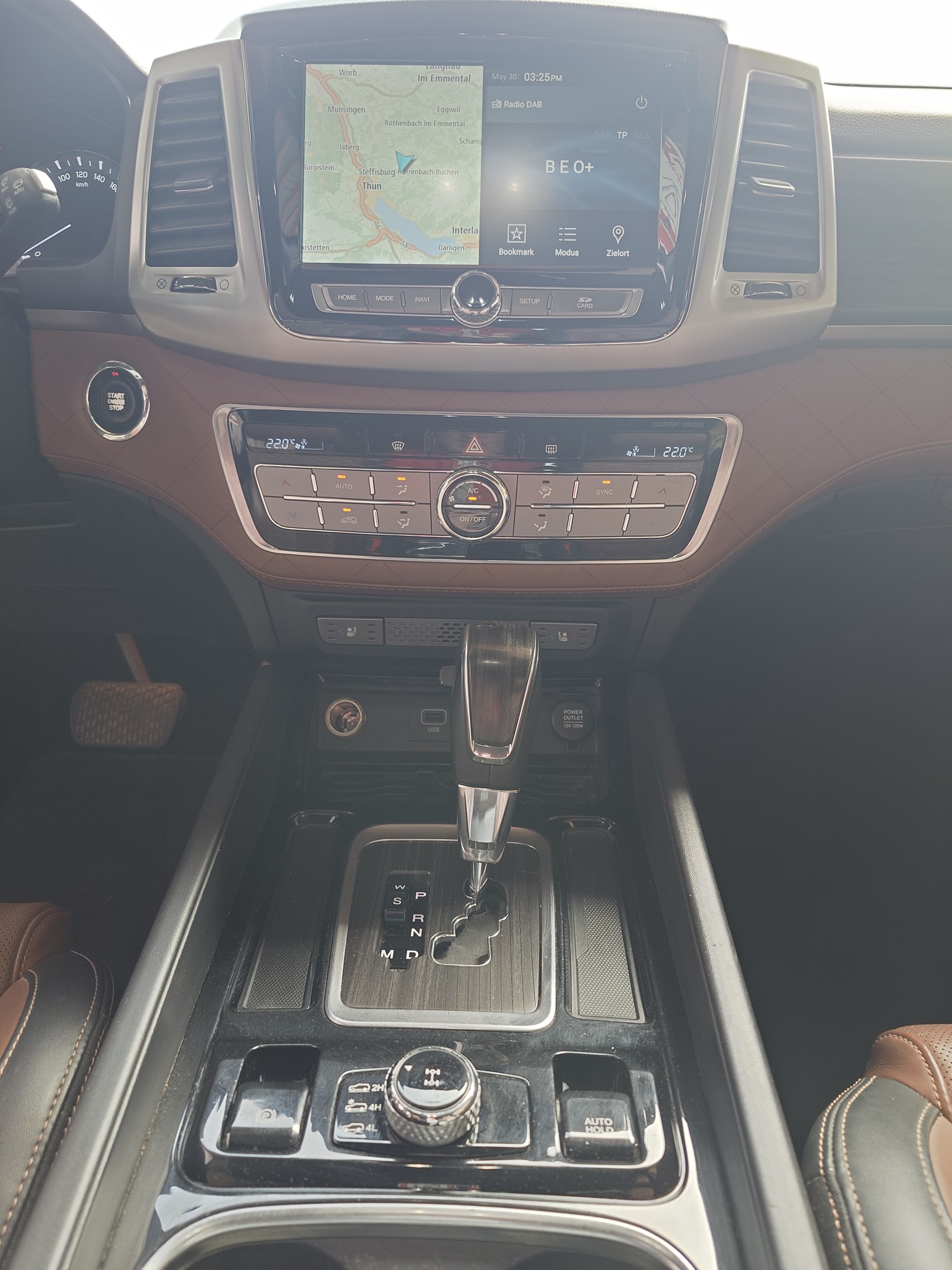 KGM-SsangYong Rexton RX220 e-XDi Sapphire 4WD-image-11