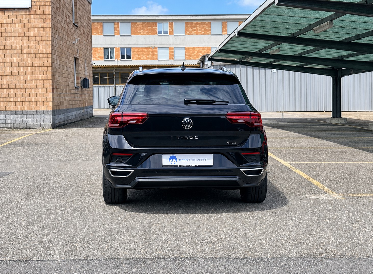 VW T-Roc 2.0 TDI SCR Sport DSG 4Motion-image-4