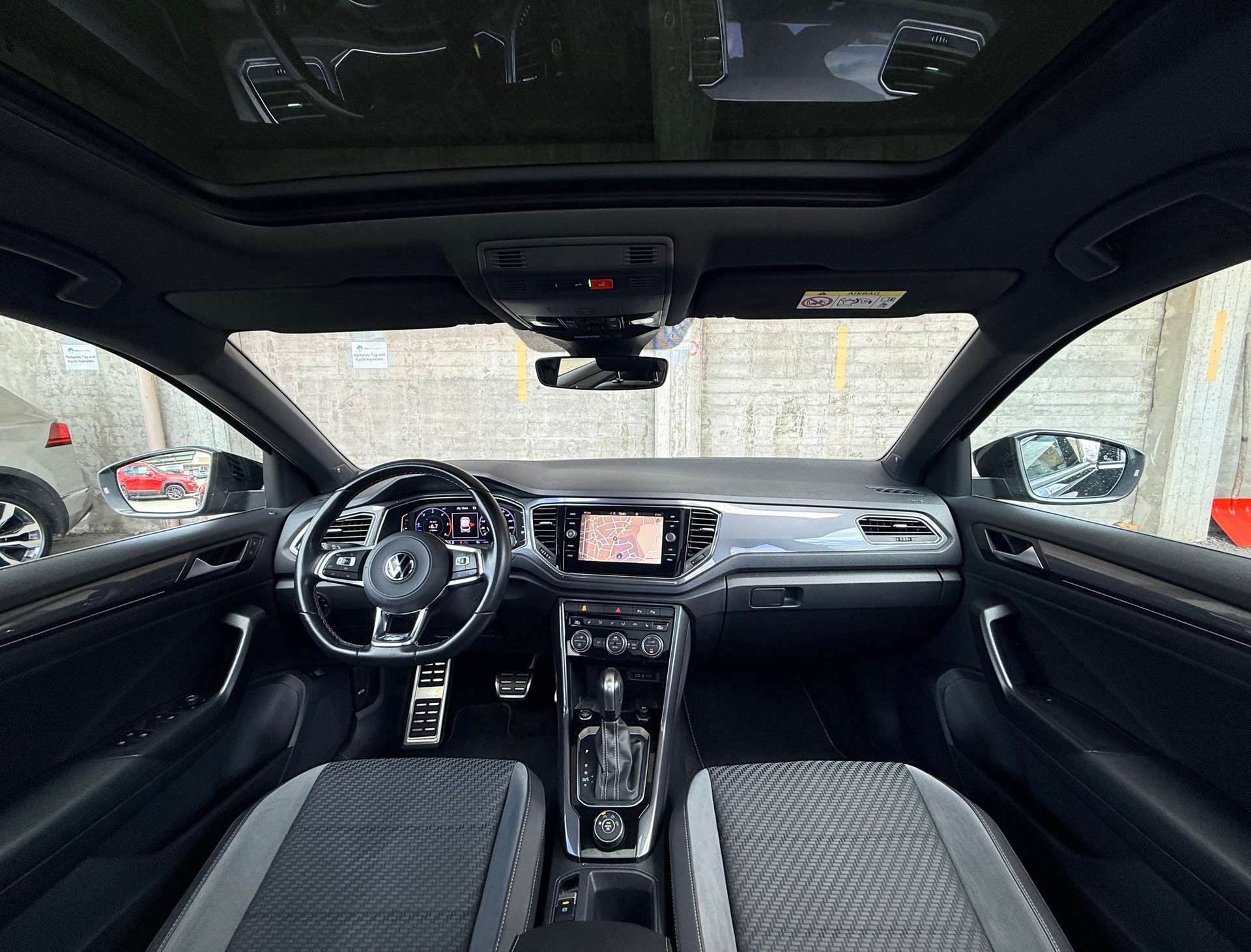 VW T-Roc 2.0 TDI SCR Sport DSG 4Motion-image-15