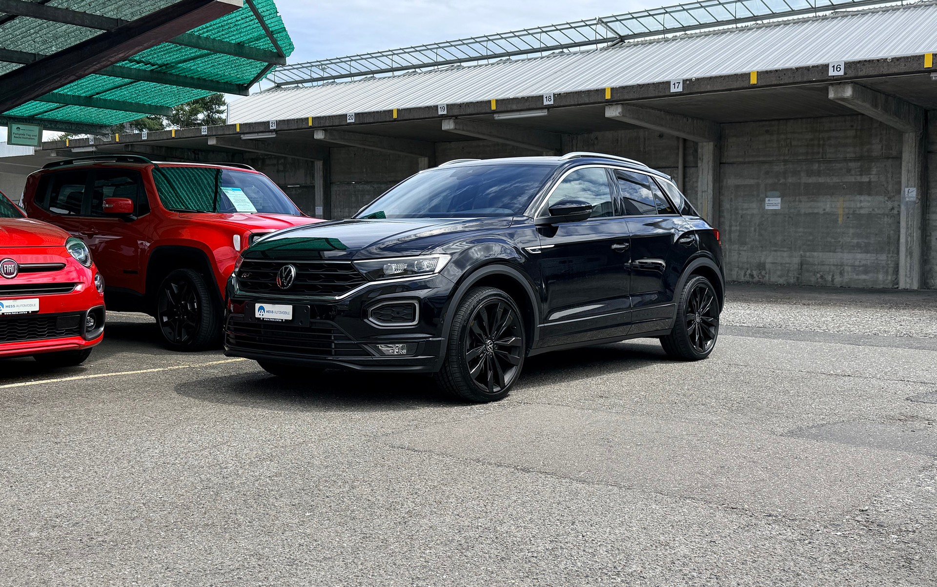 VW T-Roc 2.0 TDI SCR Sport DSG 4Motion-image-0