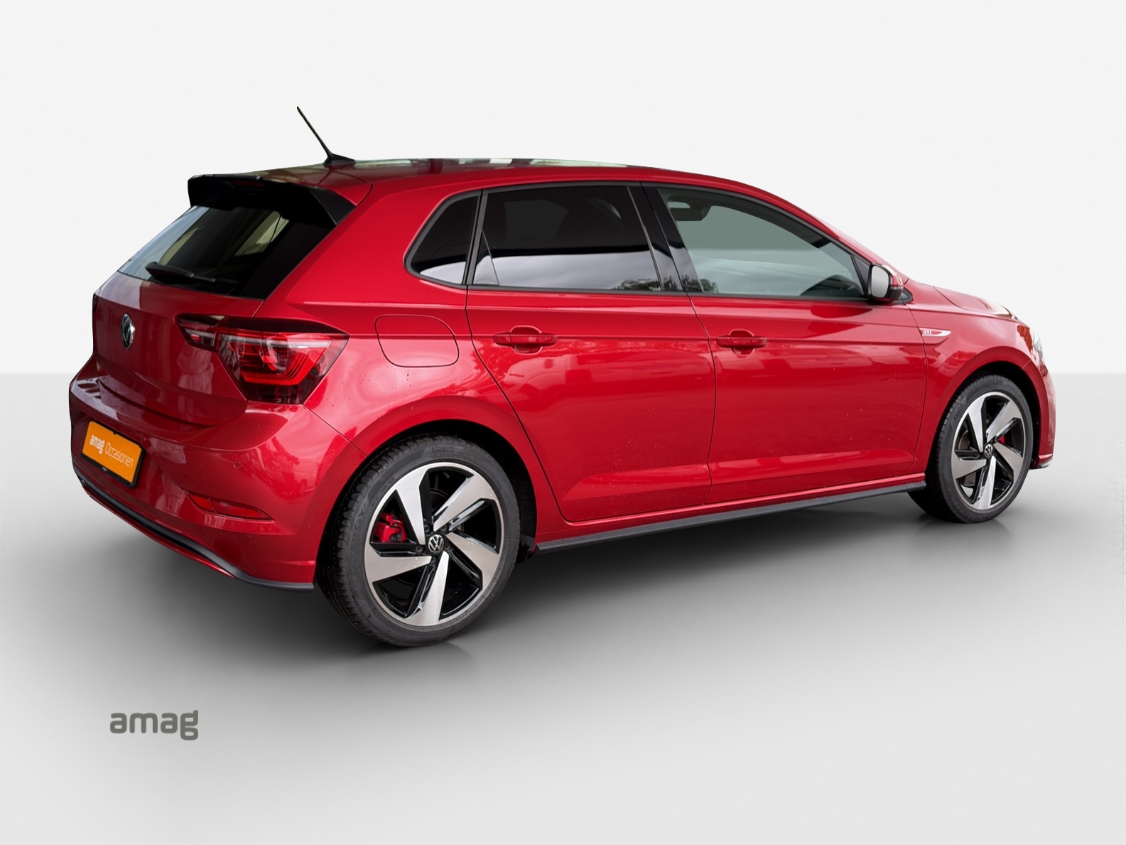 VW Polo 2.0 TSI GTI DSG-image-4