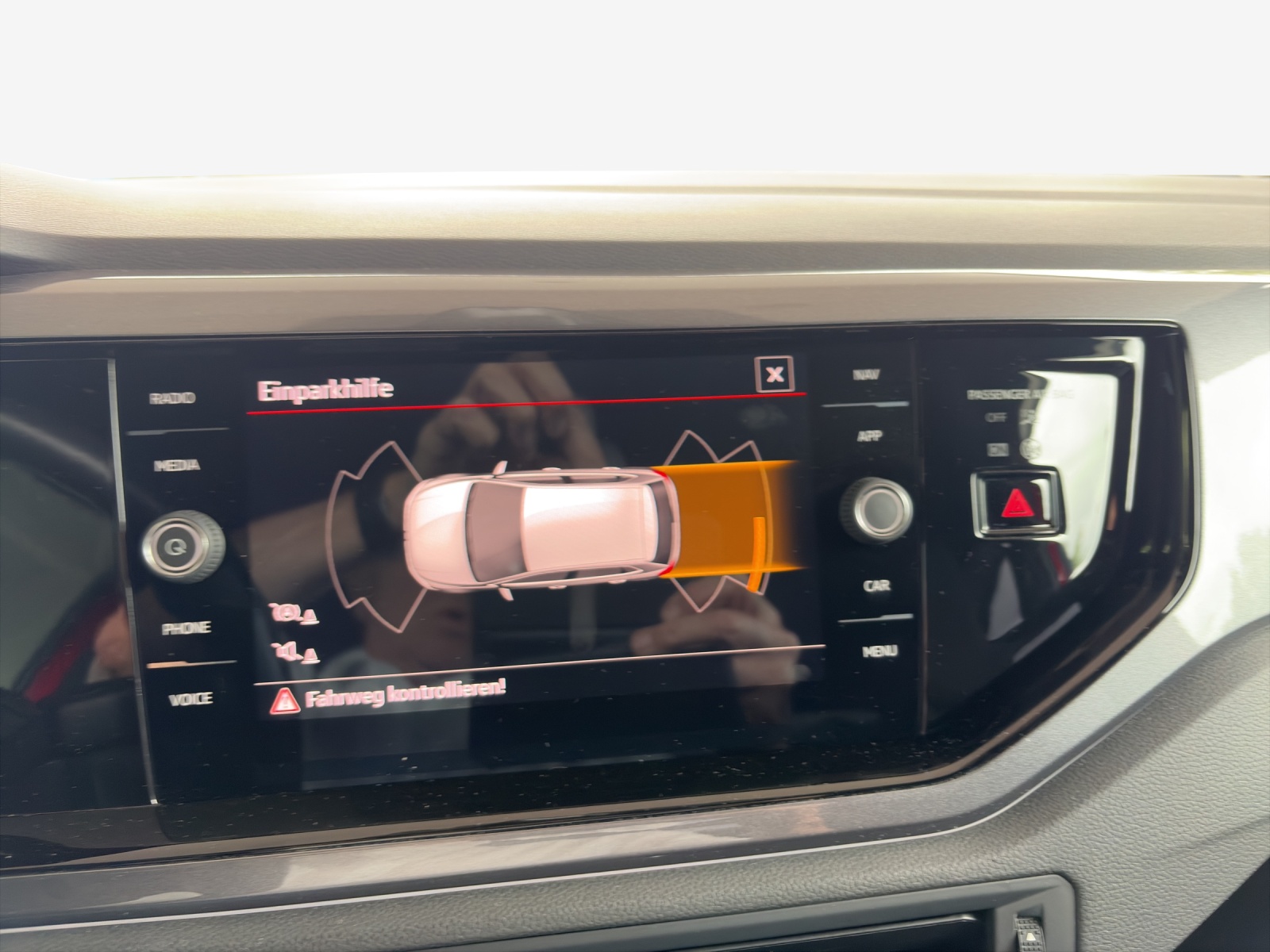 VW Polo 2.0 TSI GTI DSG-image-14