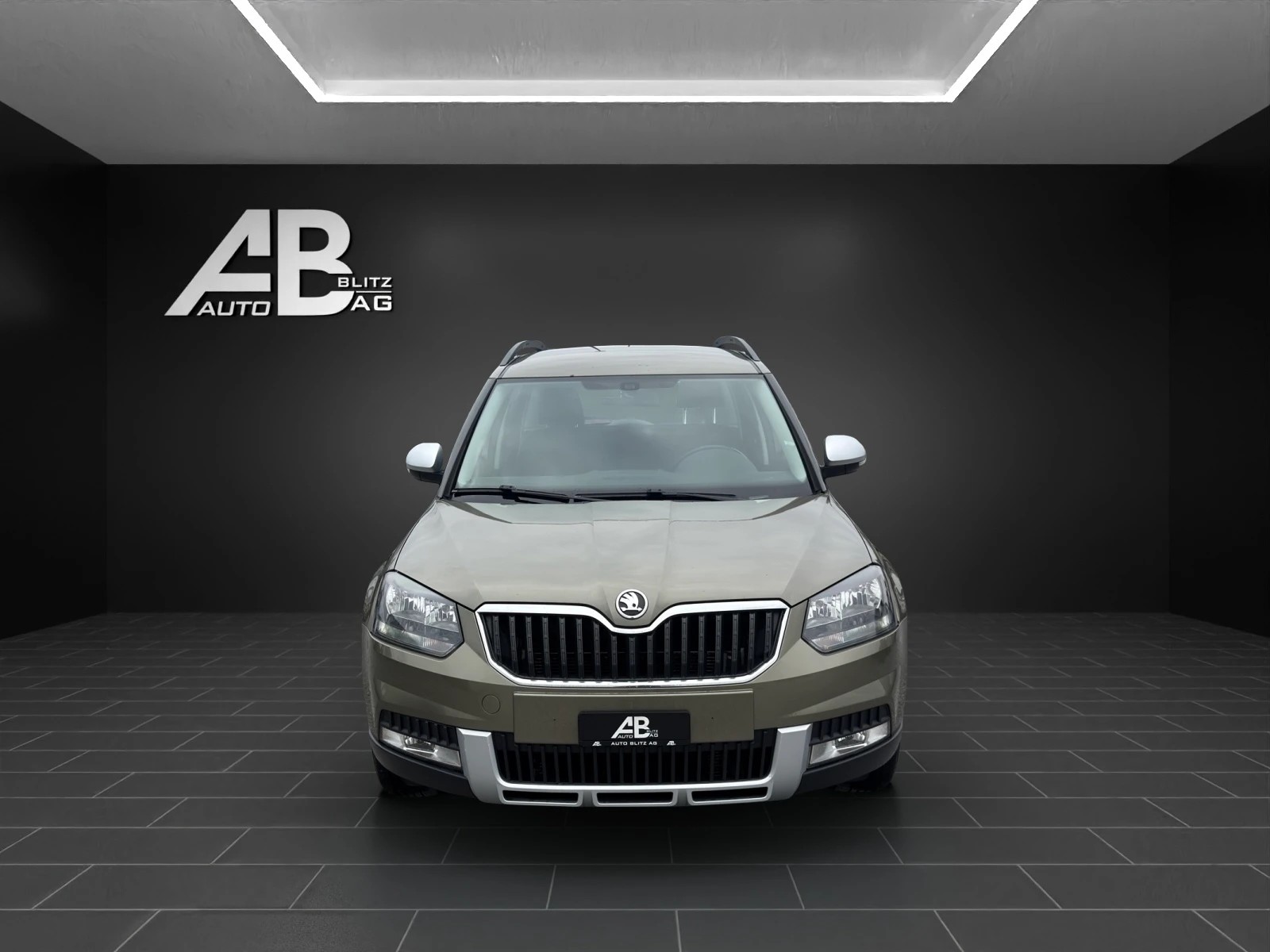 SKODA Yeti 2.0 TDI Active 4x4-image-0