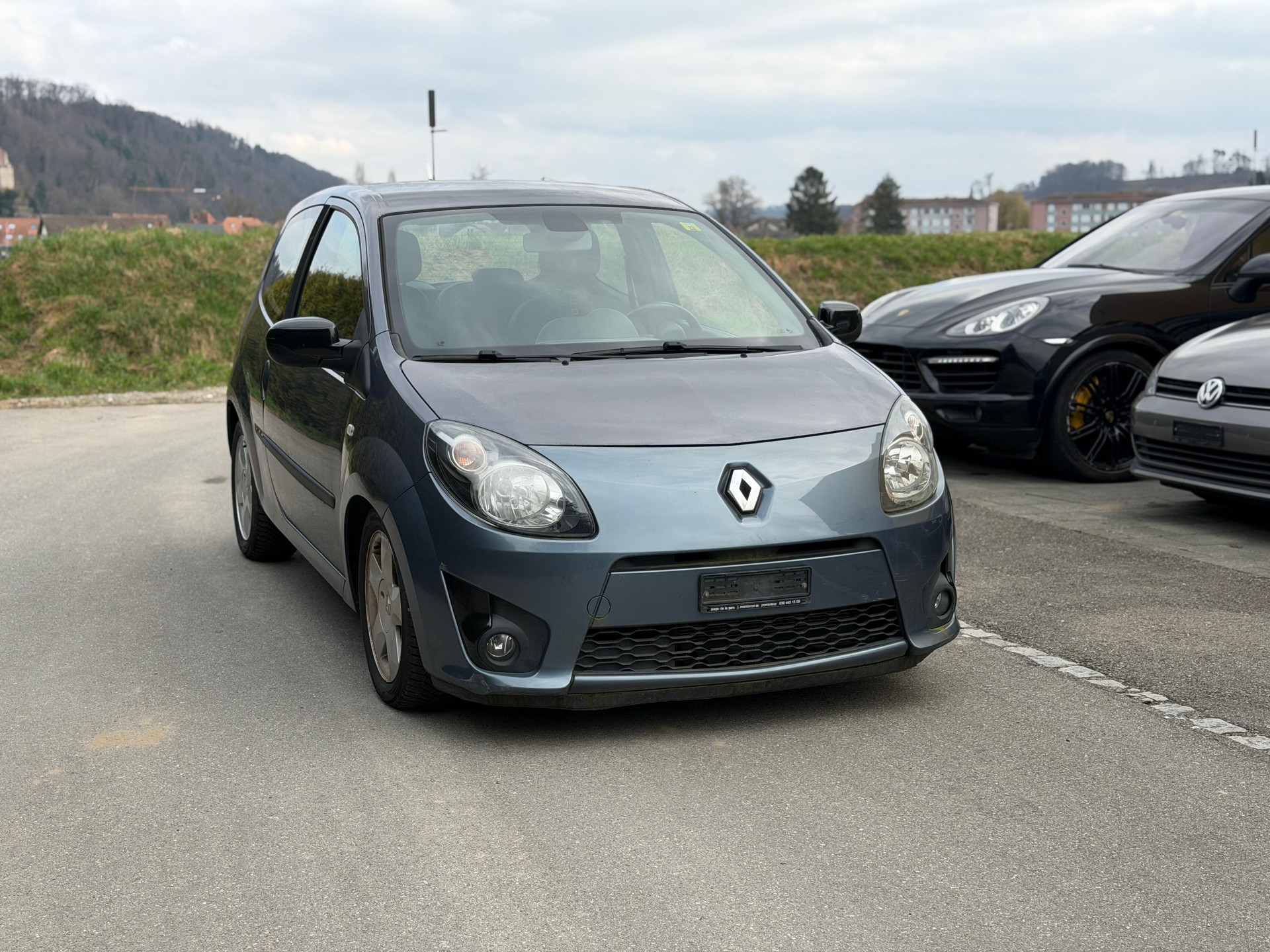 RENAULT Twingo 1.2 16V Initiale Quickshift-image-2