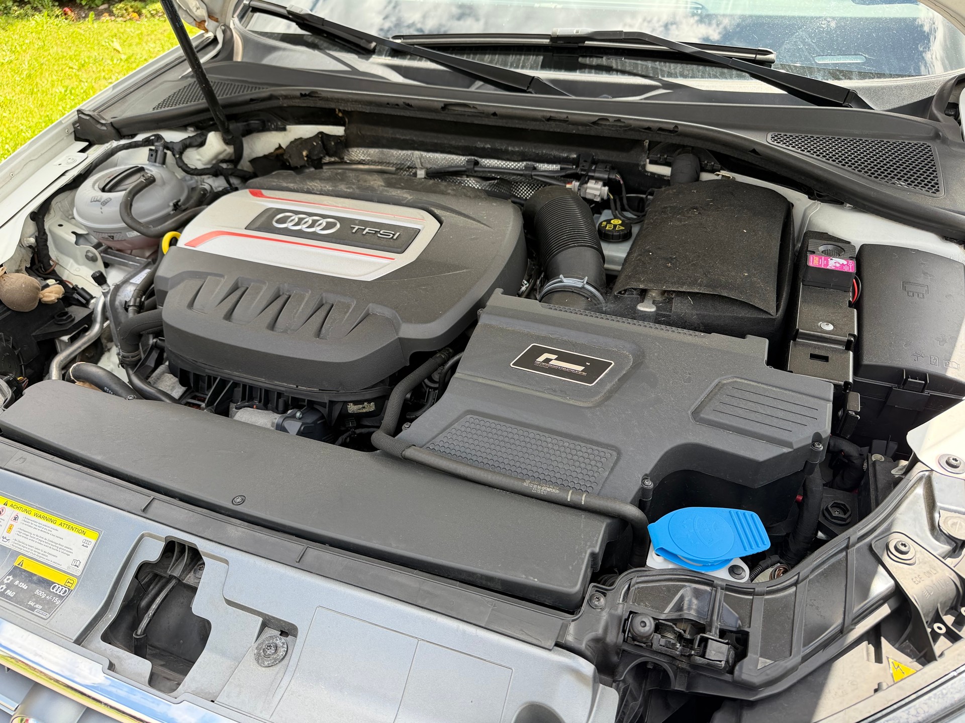 AUDI S3 Sportback 2.0 TFSI quattro-image-11