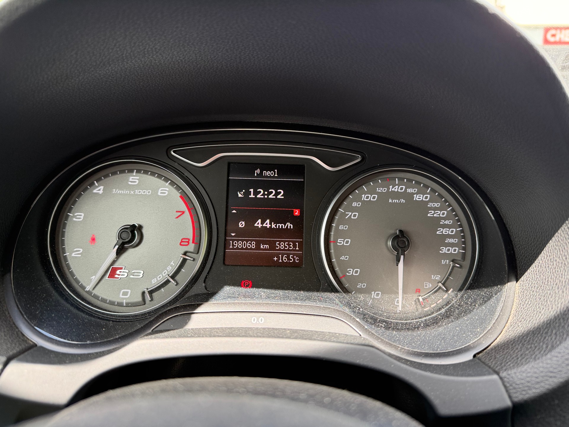 AUDI S3 Sportback 2.0 TFSI quattro-image-12