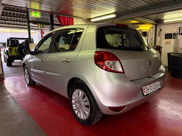 RENAULT Clio 1.2 16V Turbo Dynamique-image-5