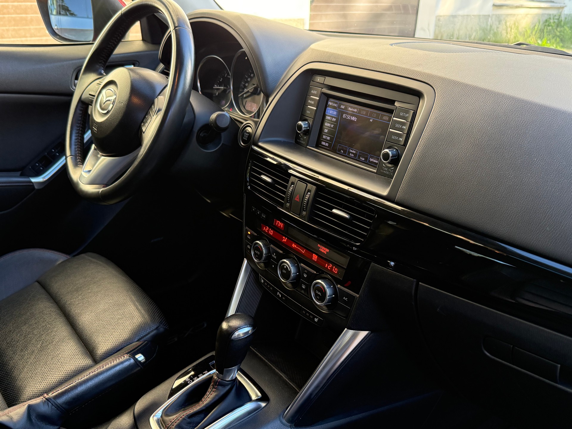 MAZDA CX-5 2.0 Revolution AWD Automatic-image-11