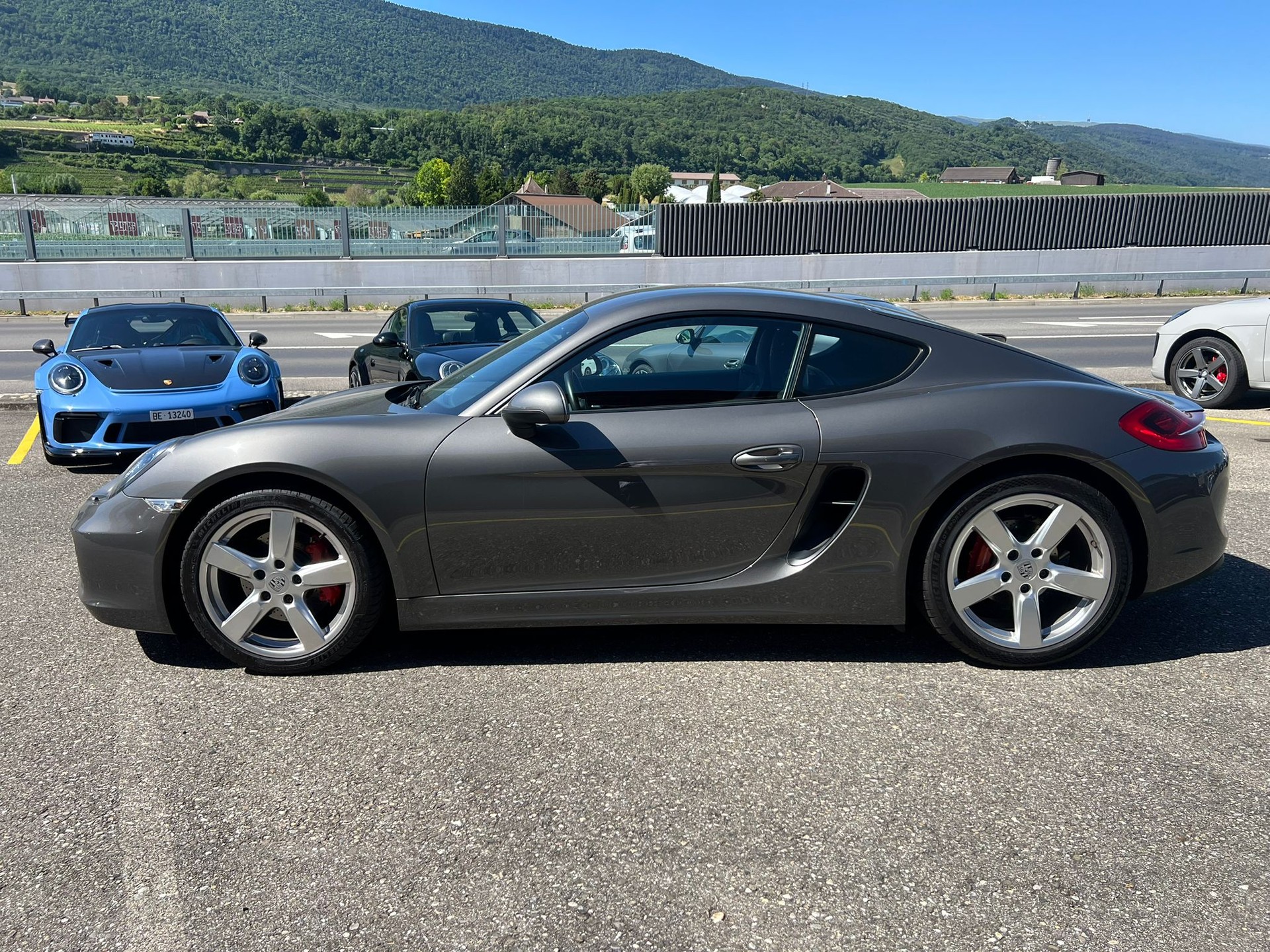 PORSCHE Cayman S 3.4-image-1