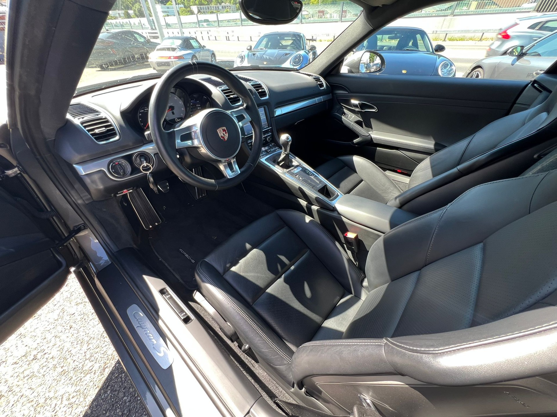 PORSCHE Cayman S 3.4-image-8