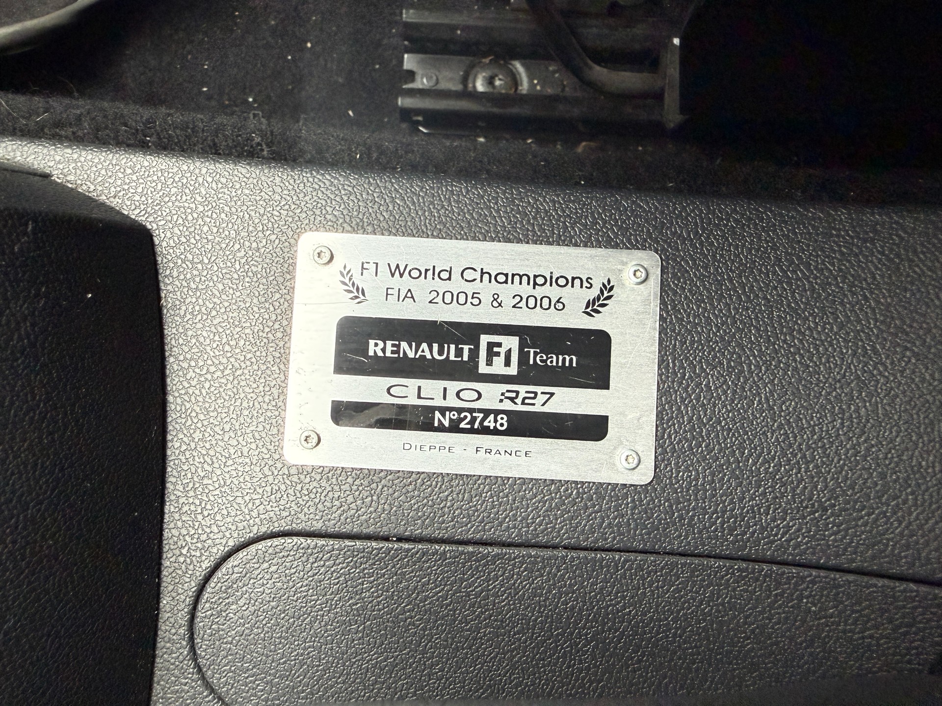 RENAULT Clio 2.0 16V Sport F1 Team Cup-image-12