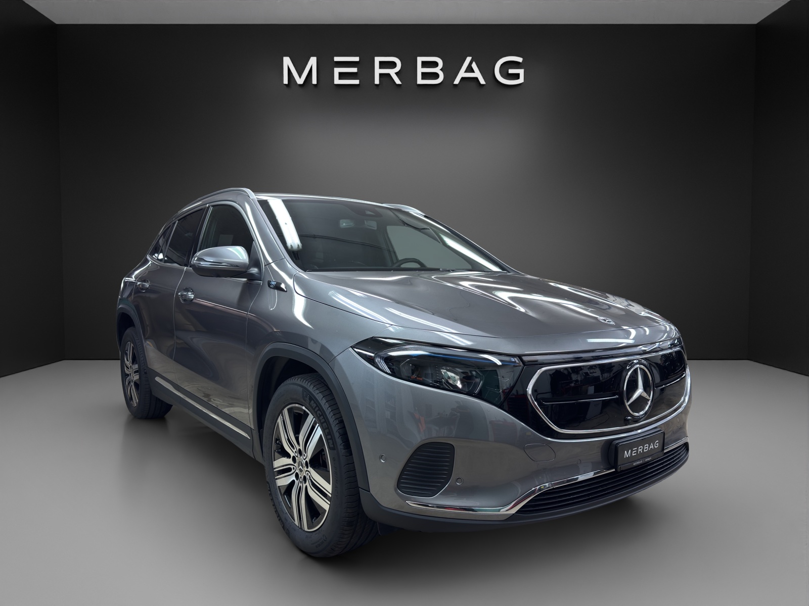 MERCEDES-BENZ EQA 350 4Matic-image-5