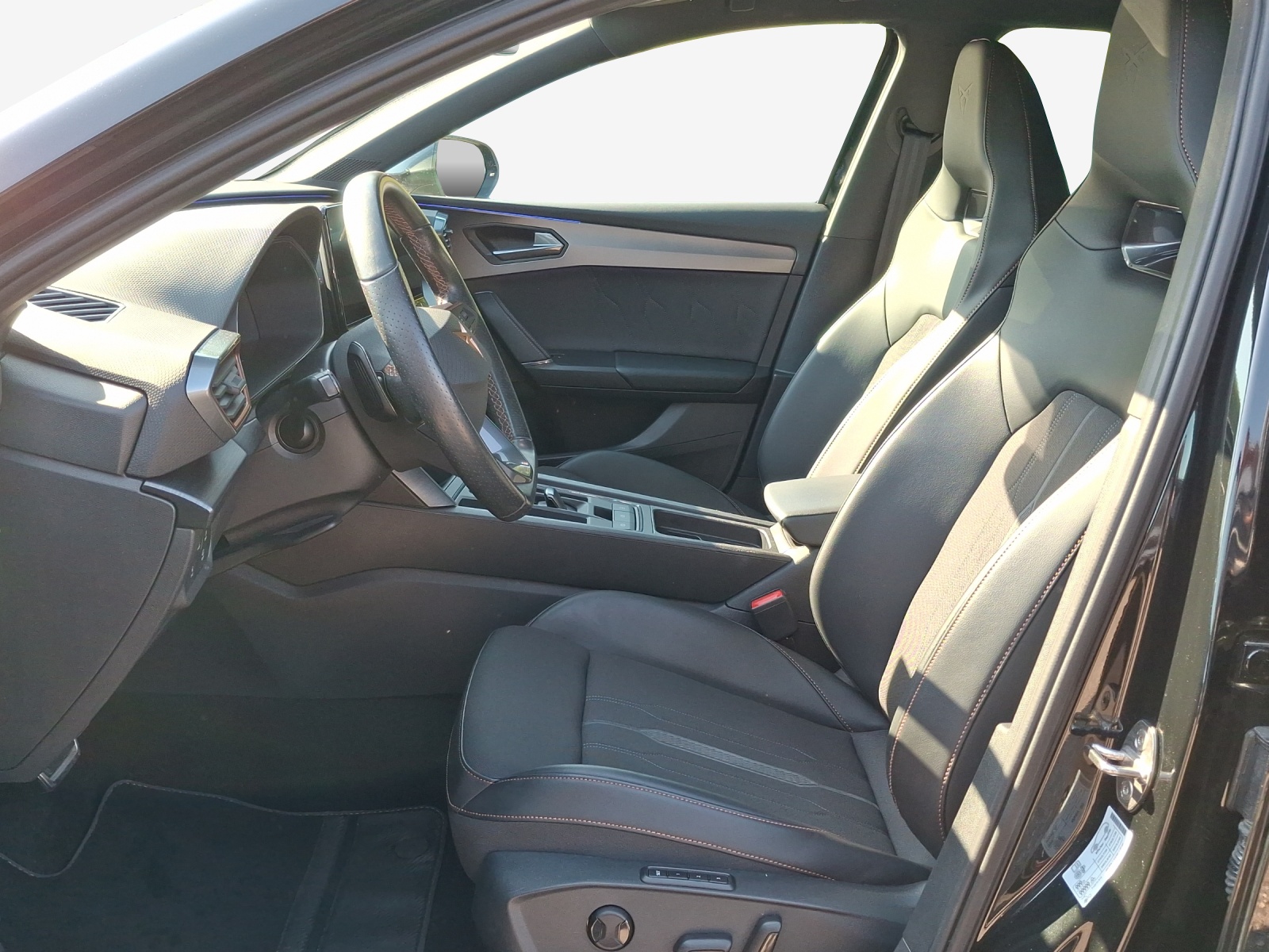 CUPRA LEON VZ 2.0 TSI DSG-image-7