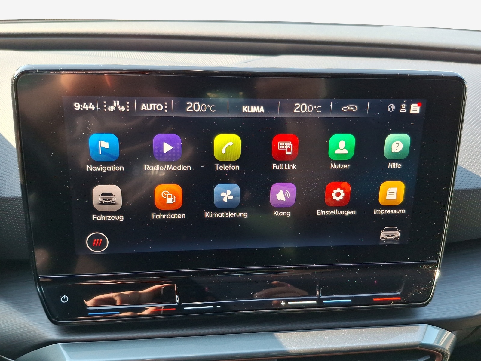CUPRA LEON VZ 2.0 TSI DSG-image-14