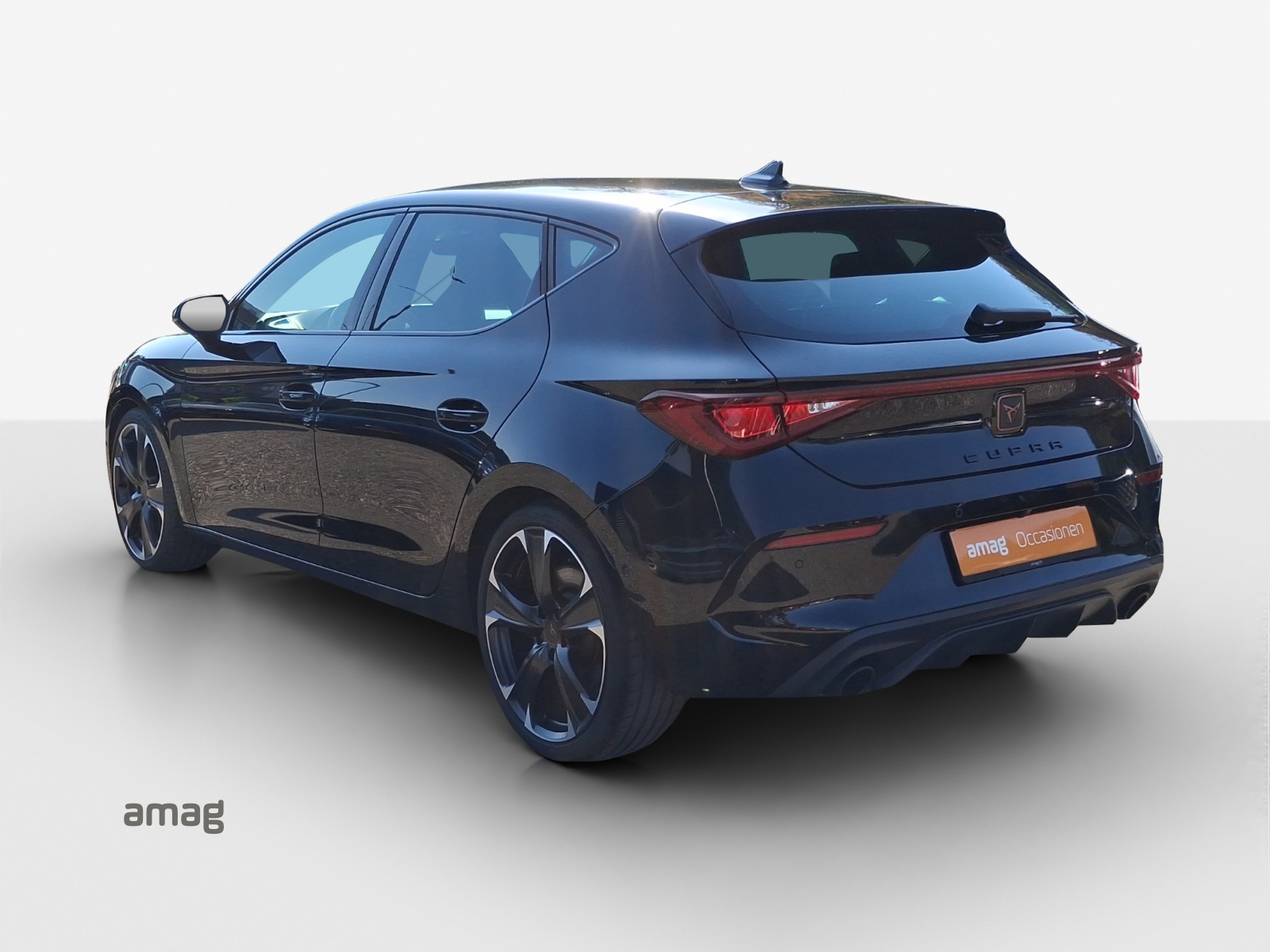 CUPRA LEON VZ 2.0 TSI DSG-image-2