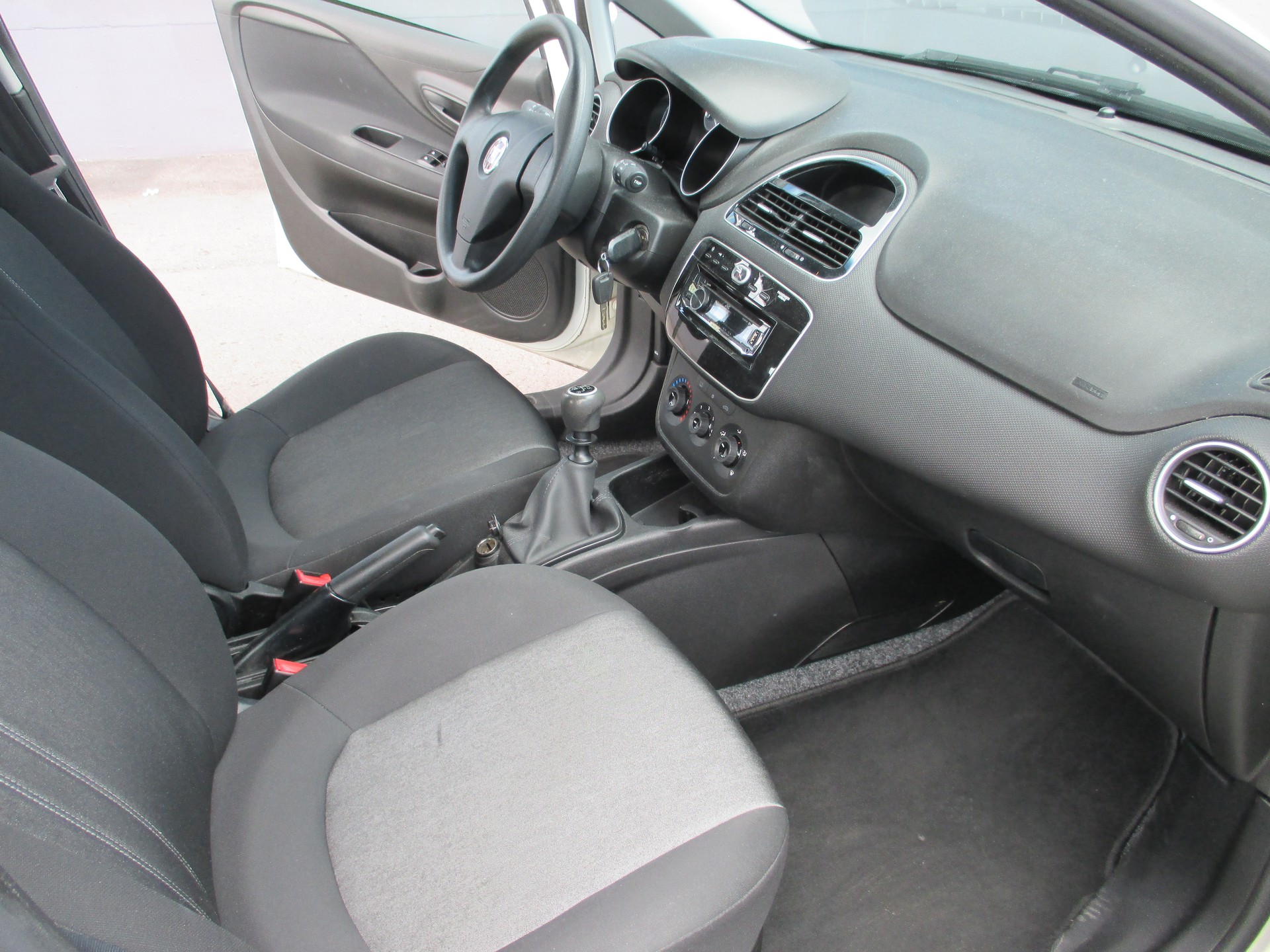 FIAT Punto 1.2 Cool-image-12