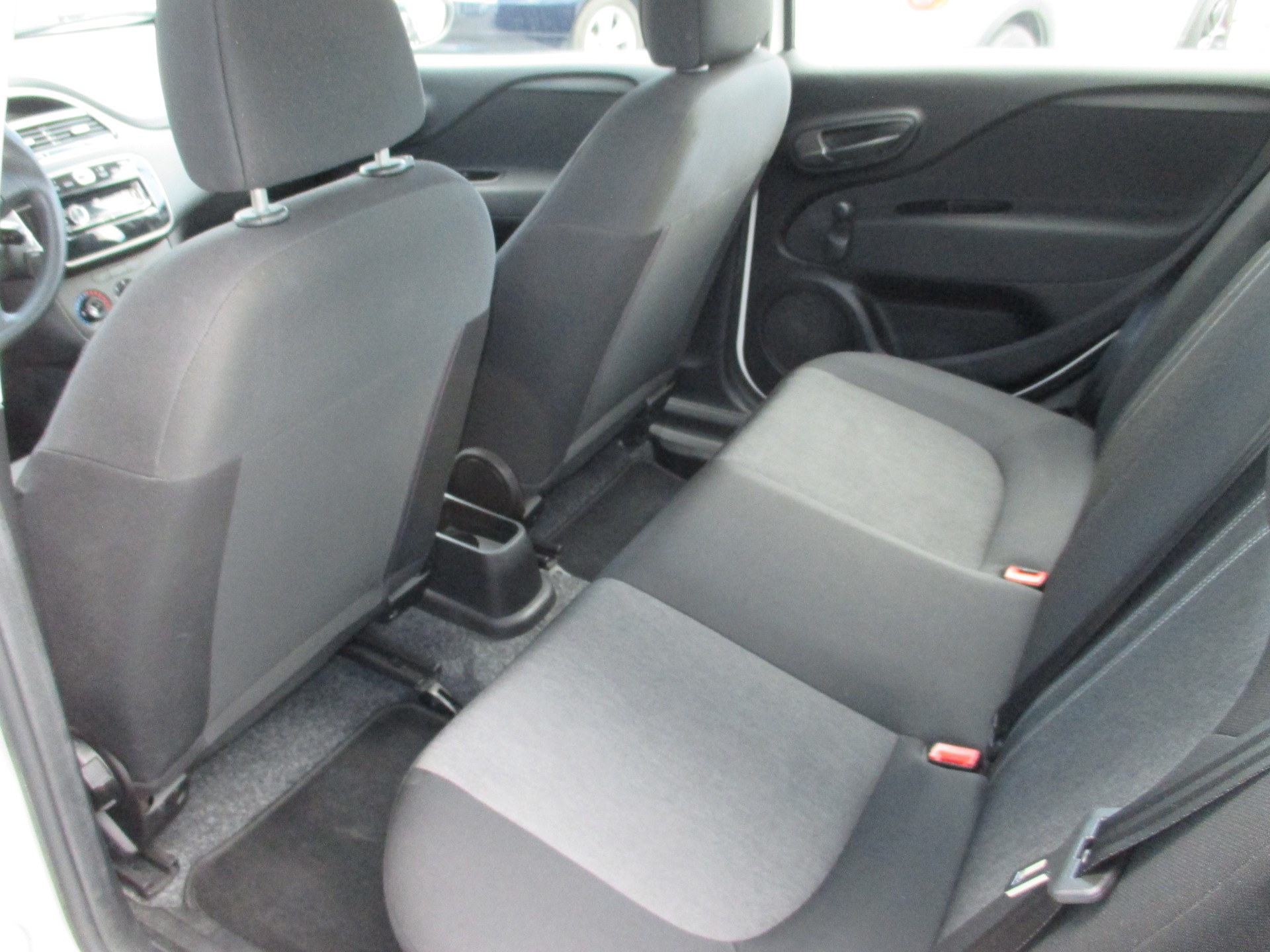 FIAT Punto 1.2 Cool-image-9