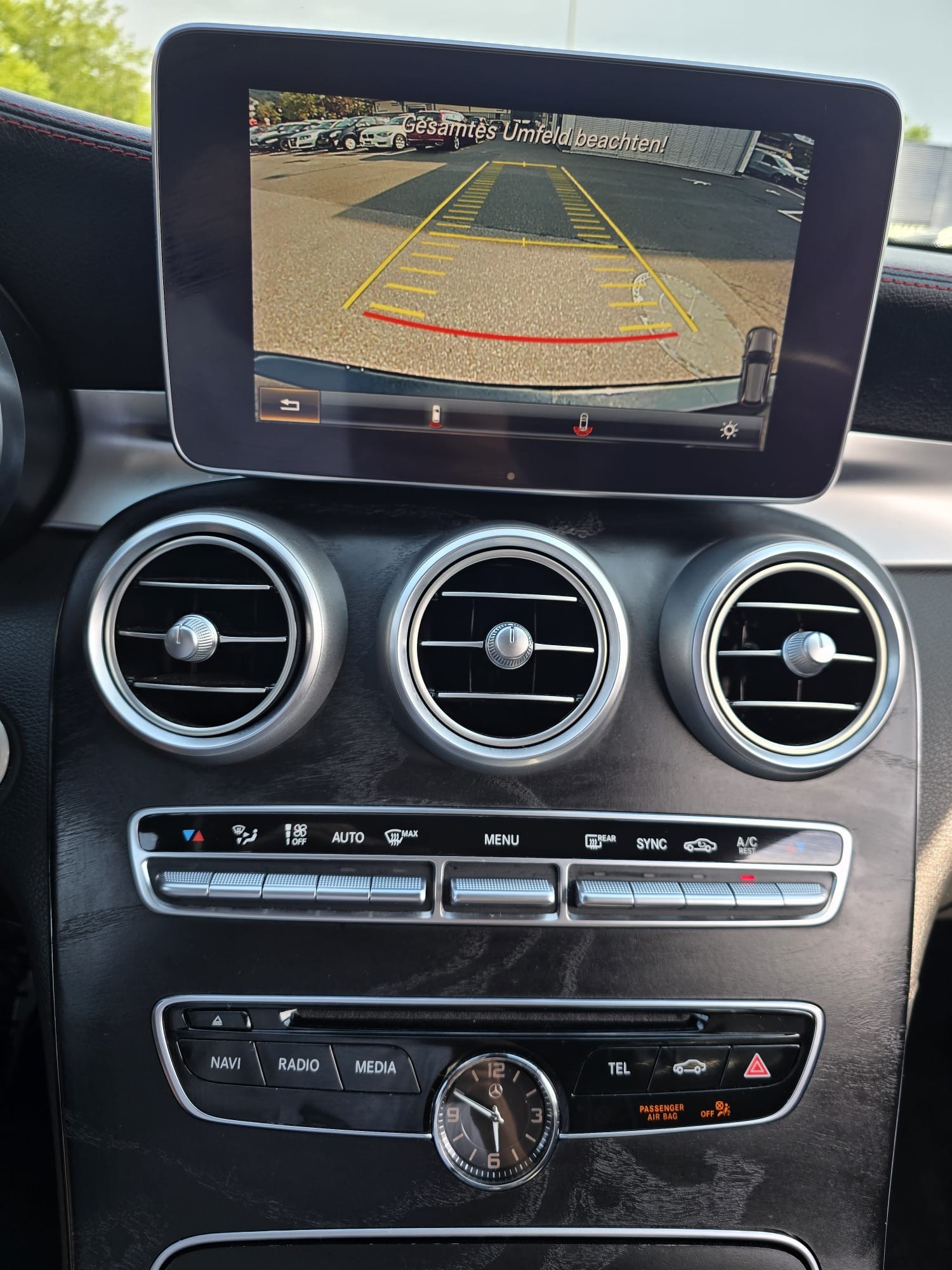 MERCEDES-BENZ C 43 AMG 4Matic 9G-Tronic-image-9