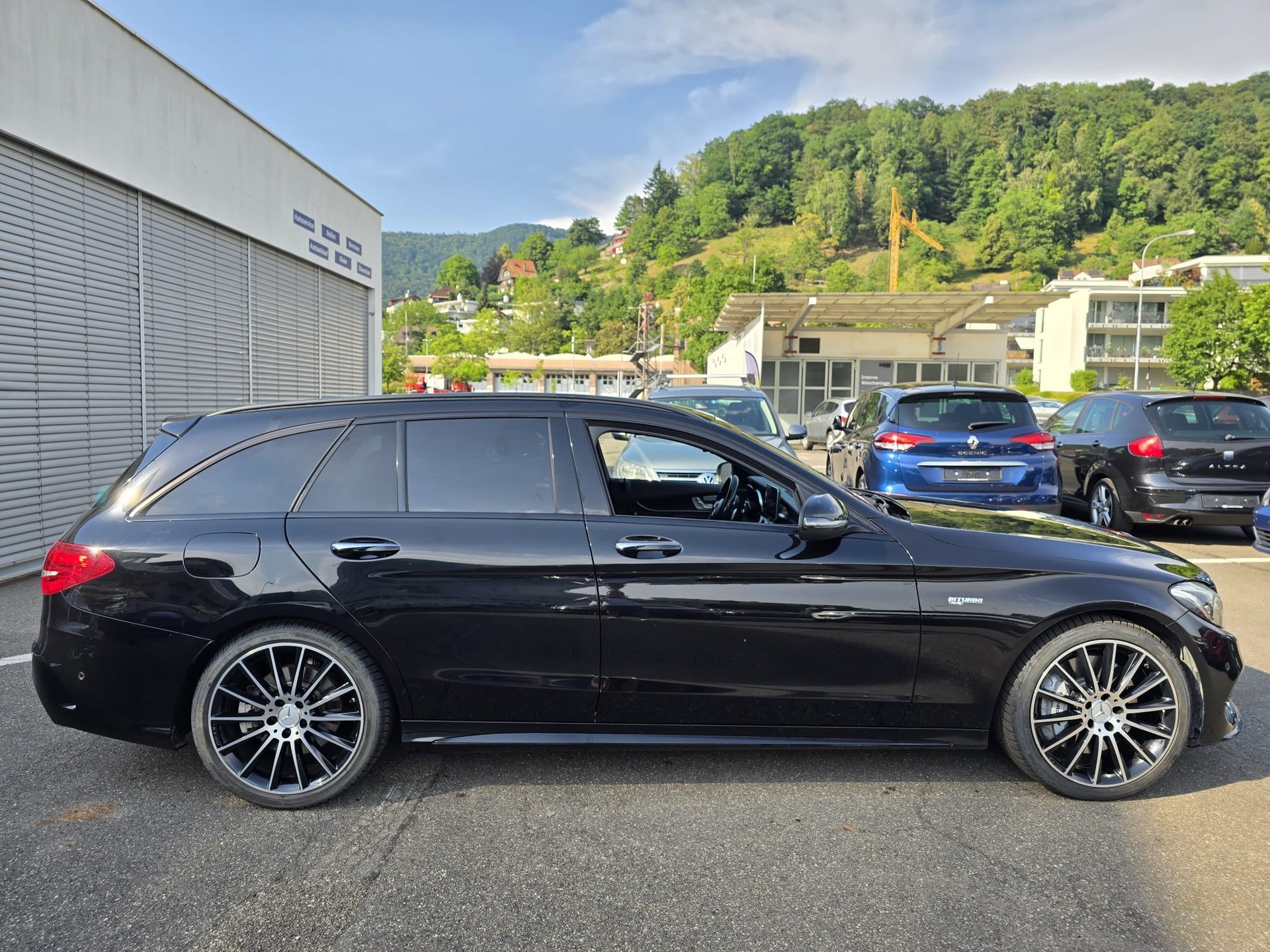MERCEDES-BENZ C 43 AMG 4Matic 9G-Tronic-image-7