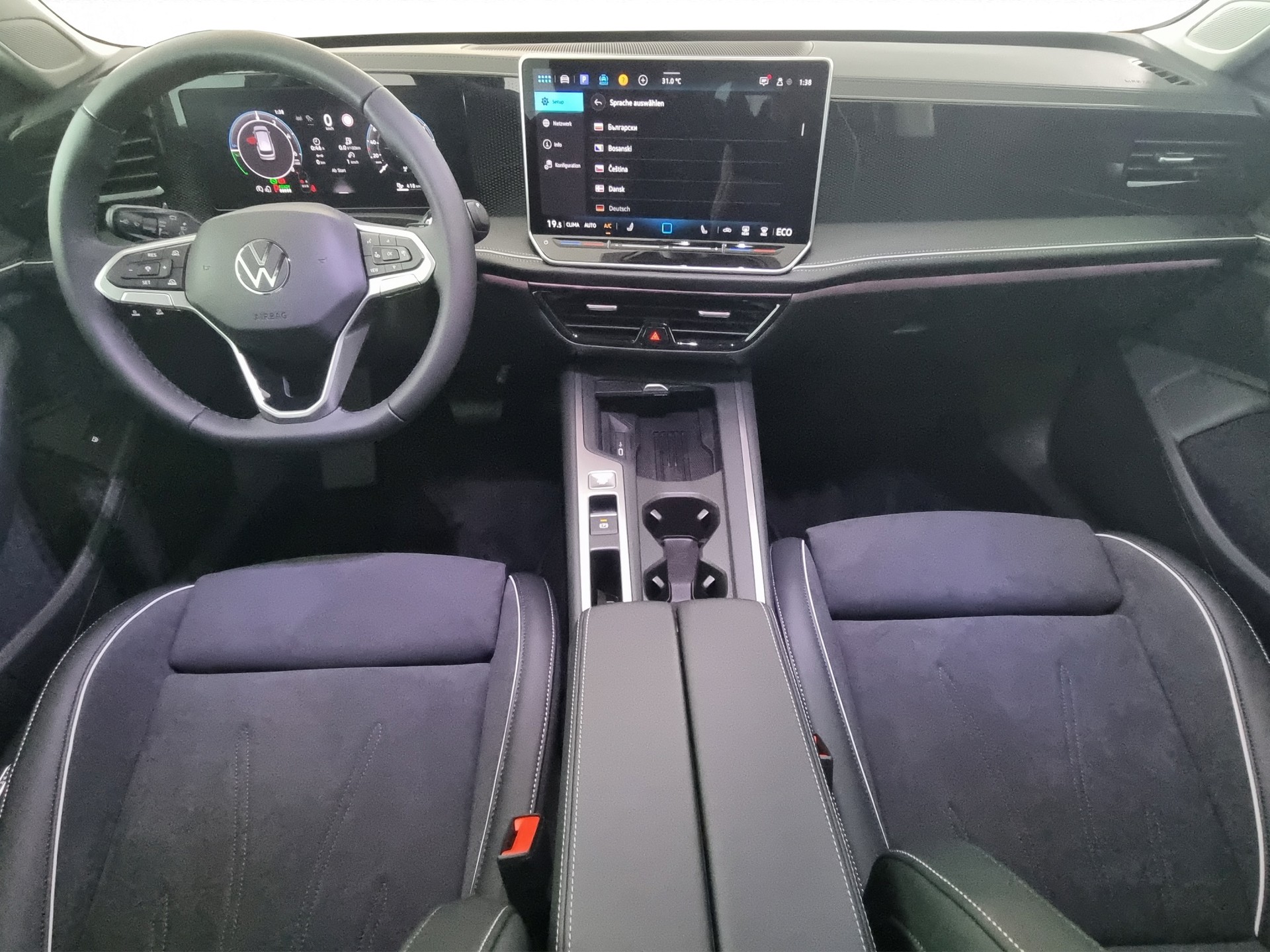 VW Passat Variant 1.5 TSI evo2 Plug-In- Hybrid Busine-image-7