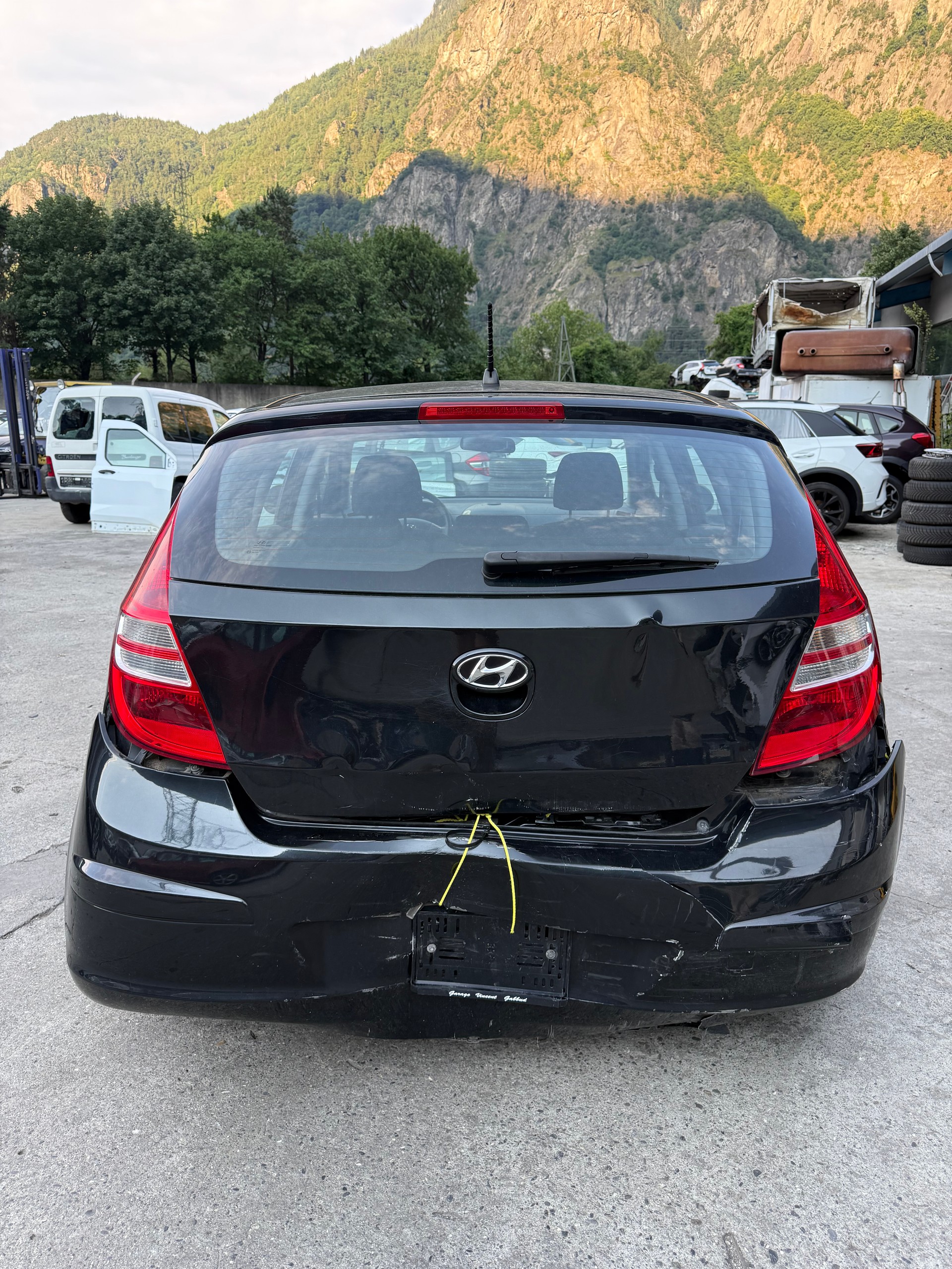 HYUNDAI i30 1.4 Comfort-image-10