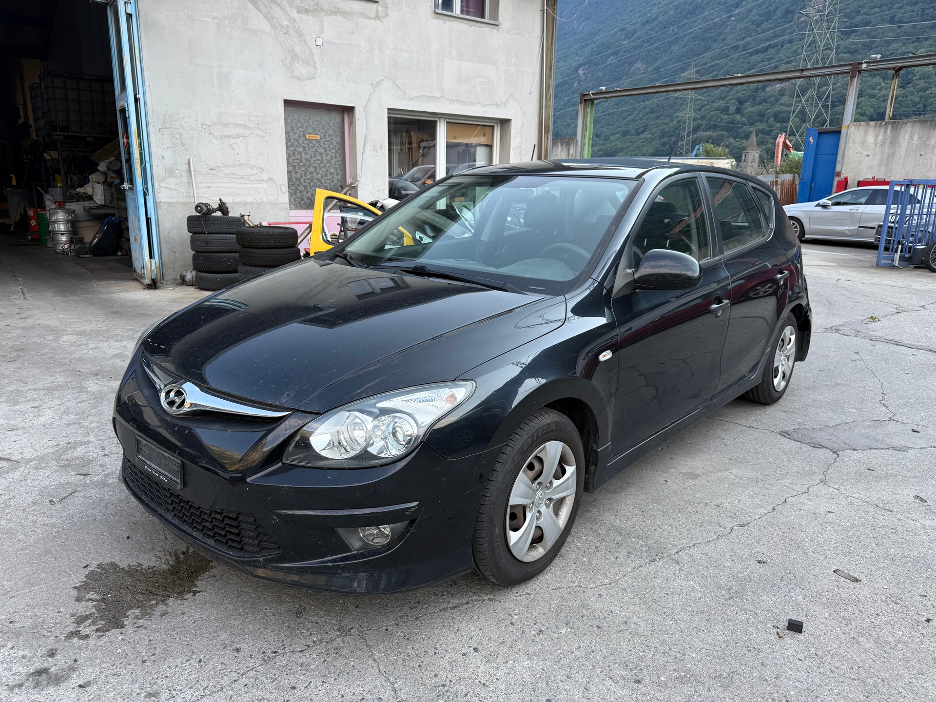 HYUNDAI i30 1.4 Comfort-image-0