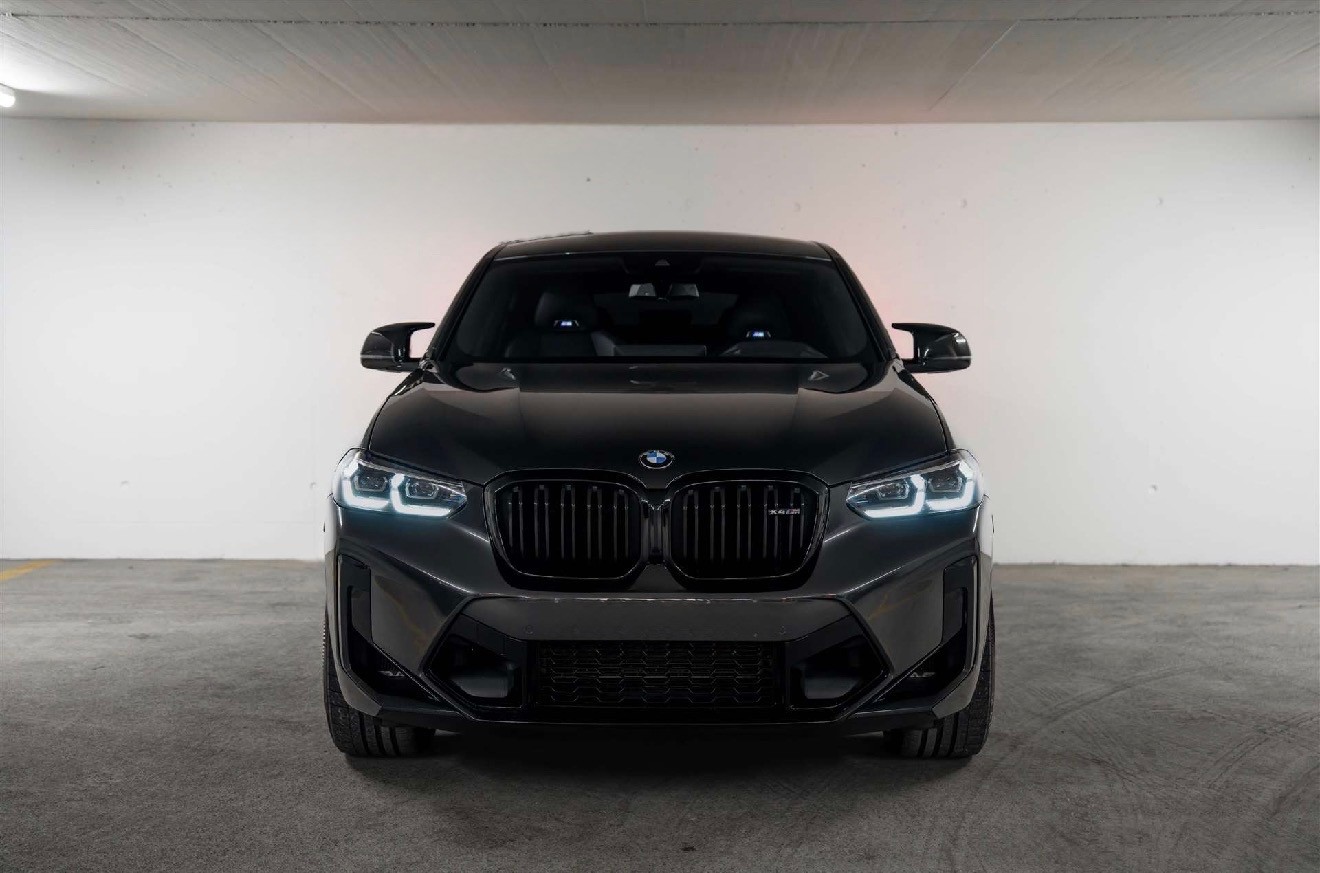 BMW M Competition-image-1