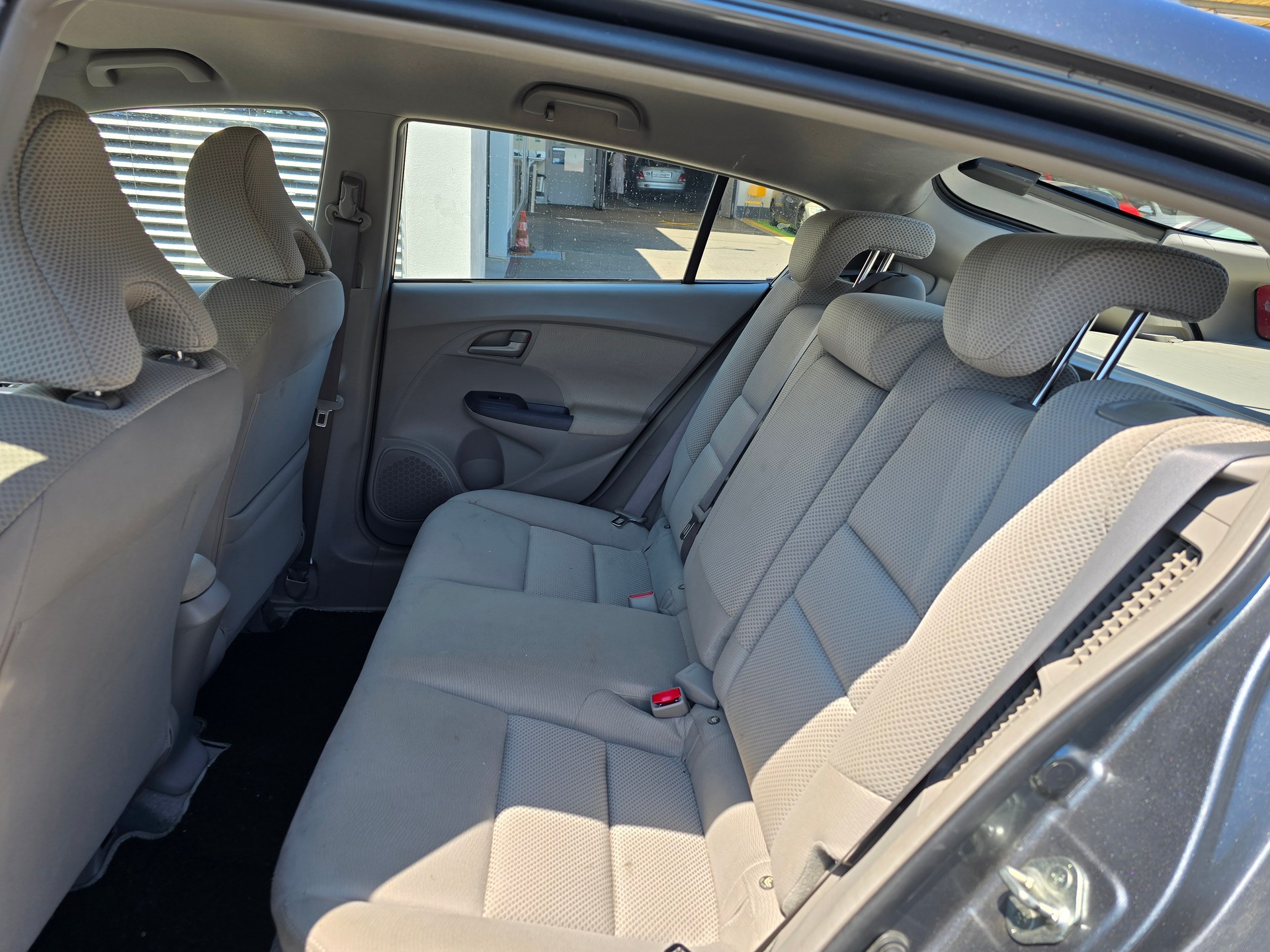 HONDA Insight 1.3i Hybrid Comfort CVT-image-18