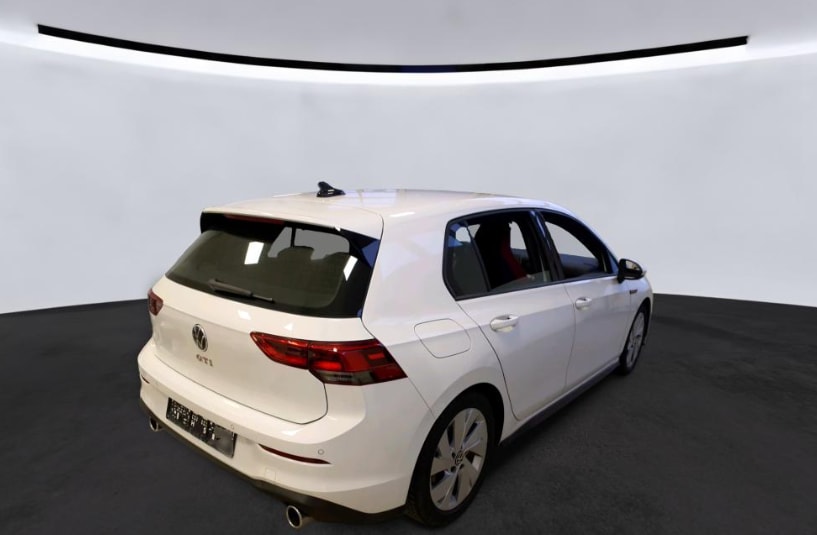 VW Golf 2.0 TSI GTI DSG-image-2