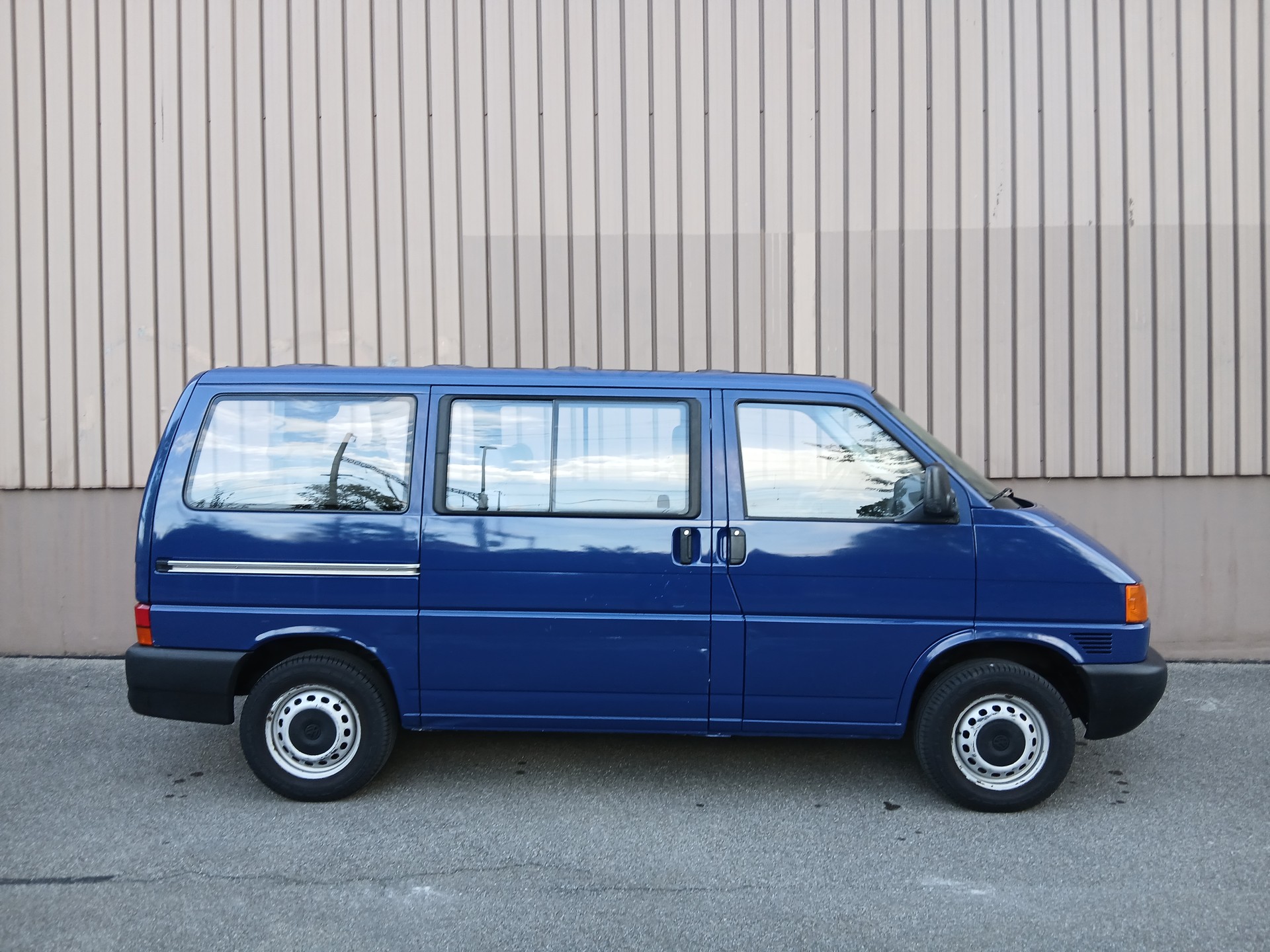 VW 2.0 PROFI-image-1