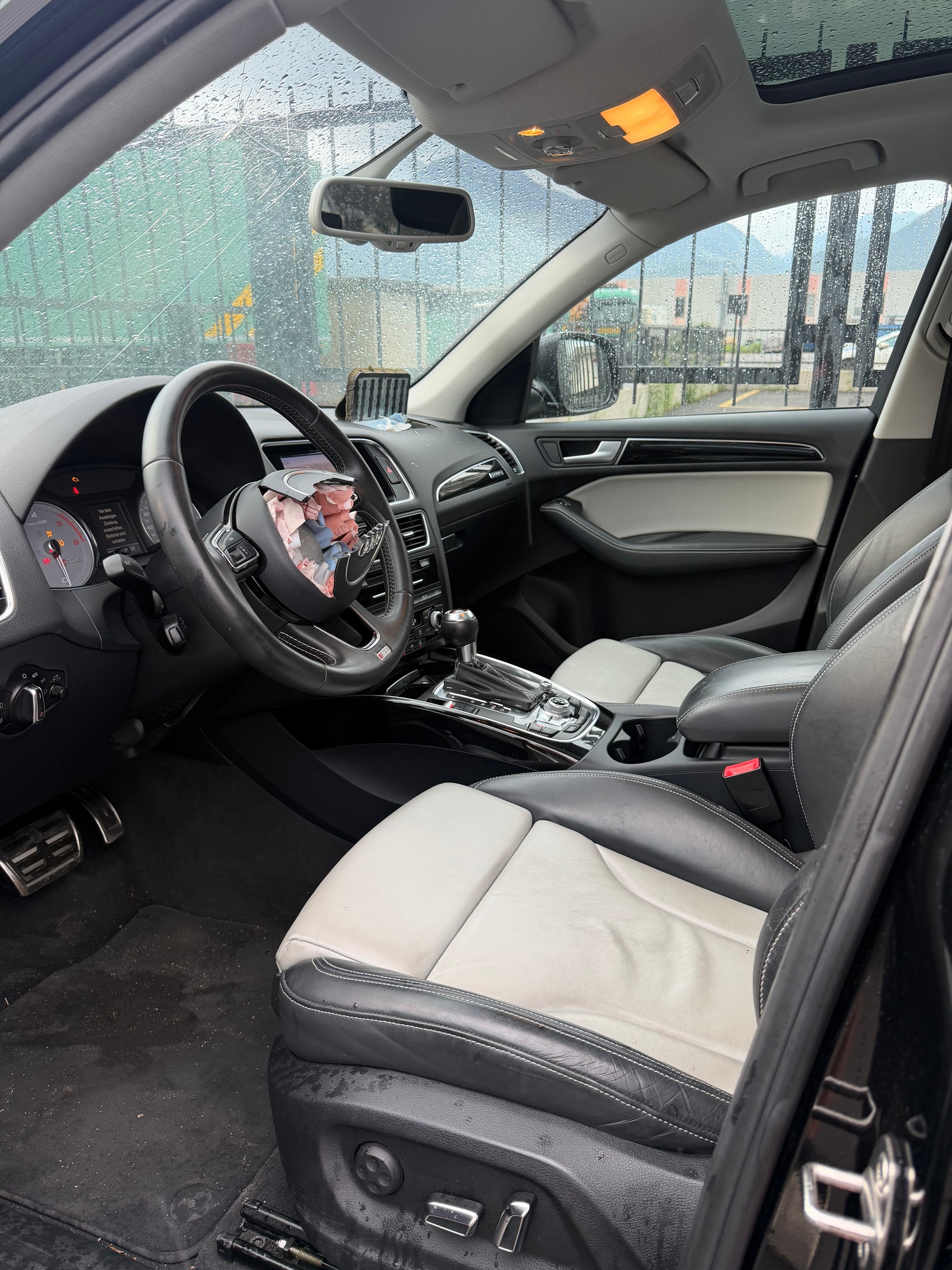 AUDI SQ5 3.0 TDI quattro tiptronic-image-9