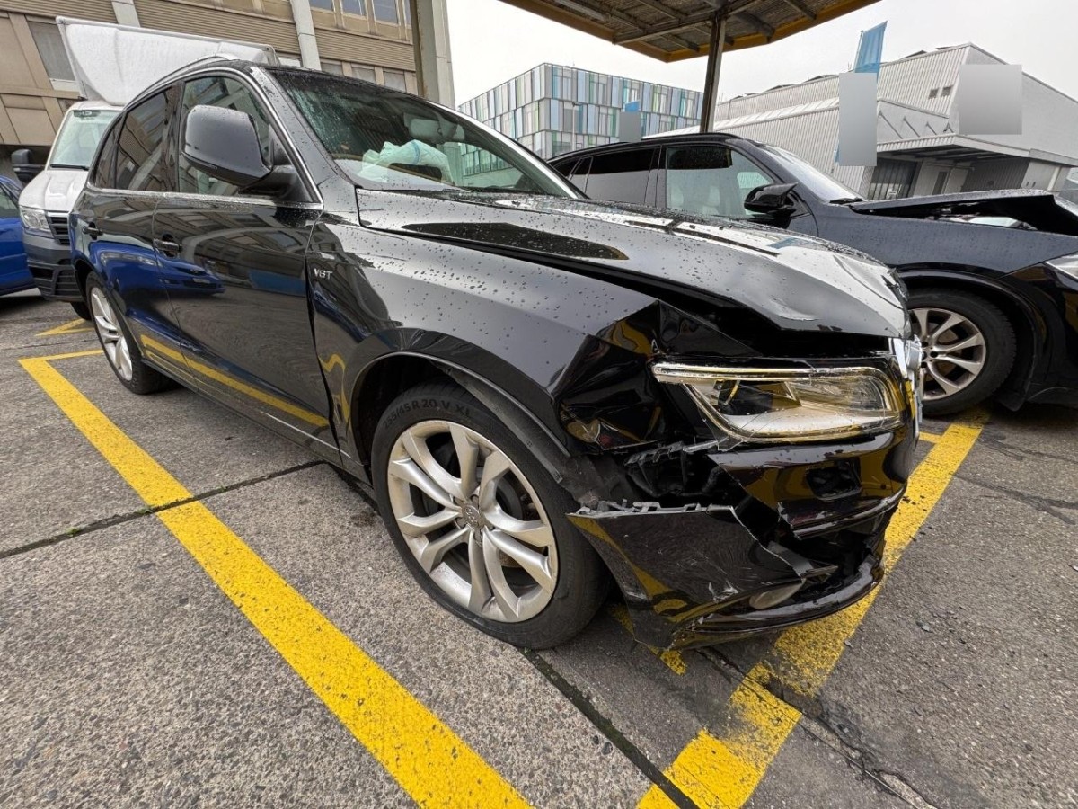 AUDI SQ5 3.0 TDI quattro tiptronic-image-2