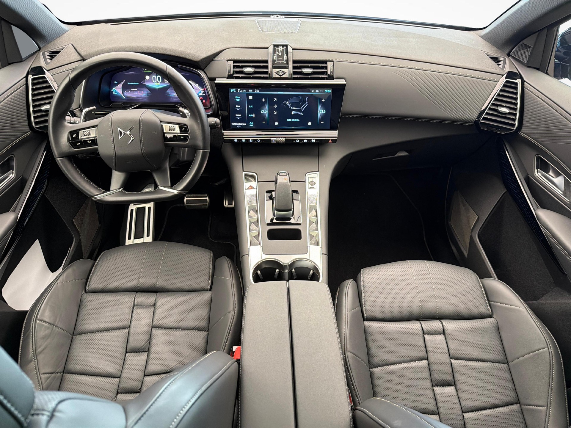 DS AUTOMOBILES 7 1.6 E-Tense Étoile 4x4-image-8