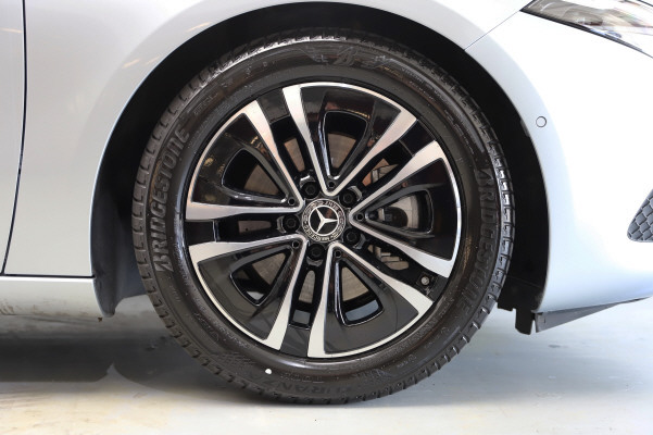 Image MERCEDES-BENZ A-180 A 180
