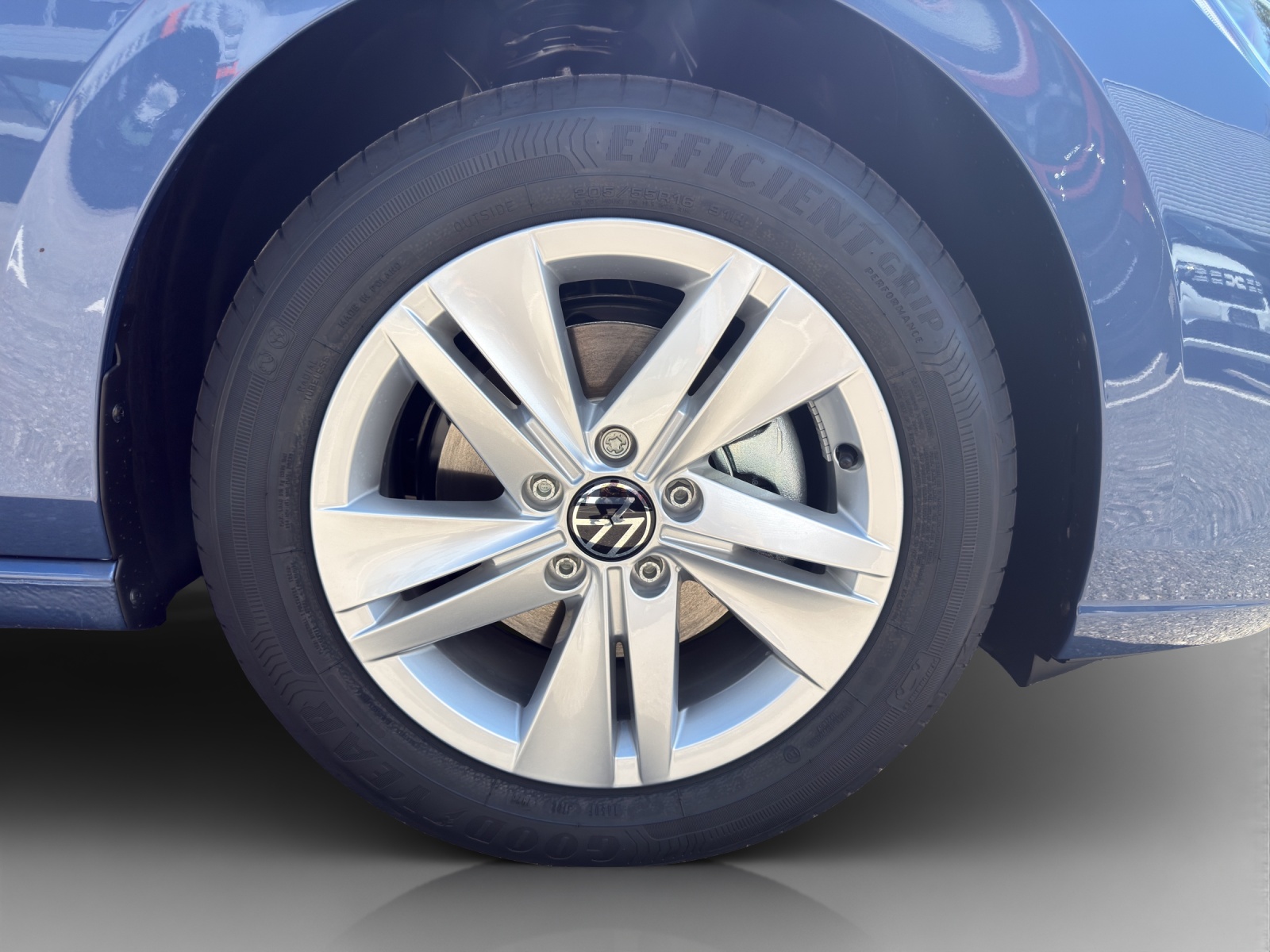VW Golf 1.5 e TSI mHEV Value DSG-image-13