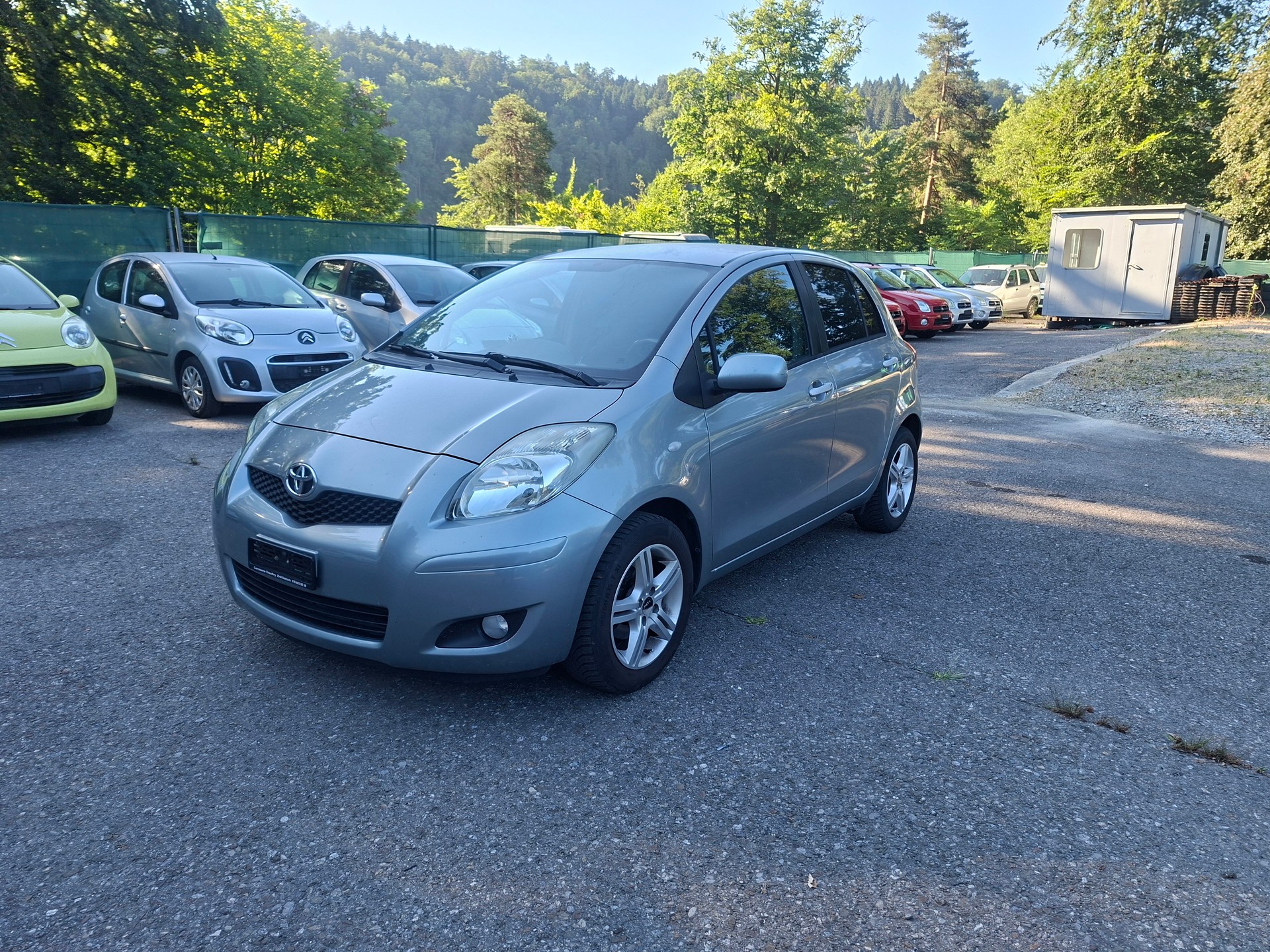 TOYOTA Yaris 1.33 Linea Luna-image-0