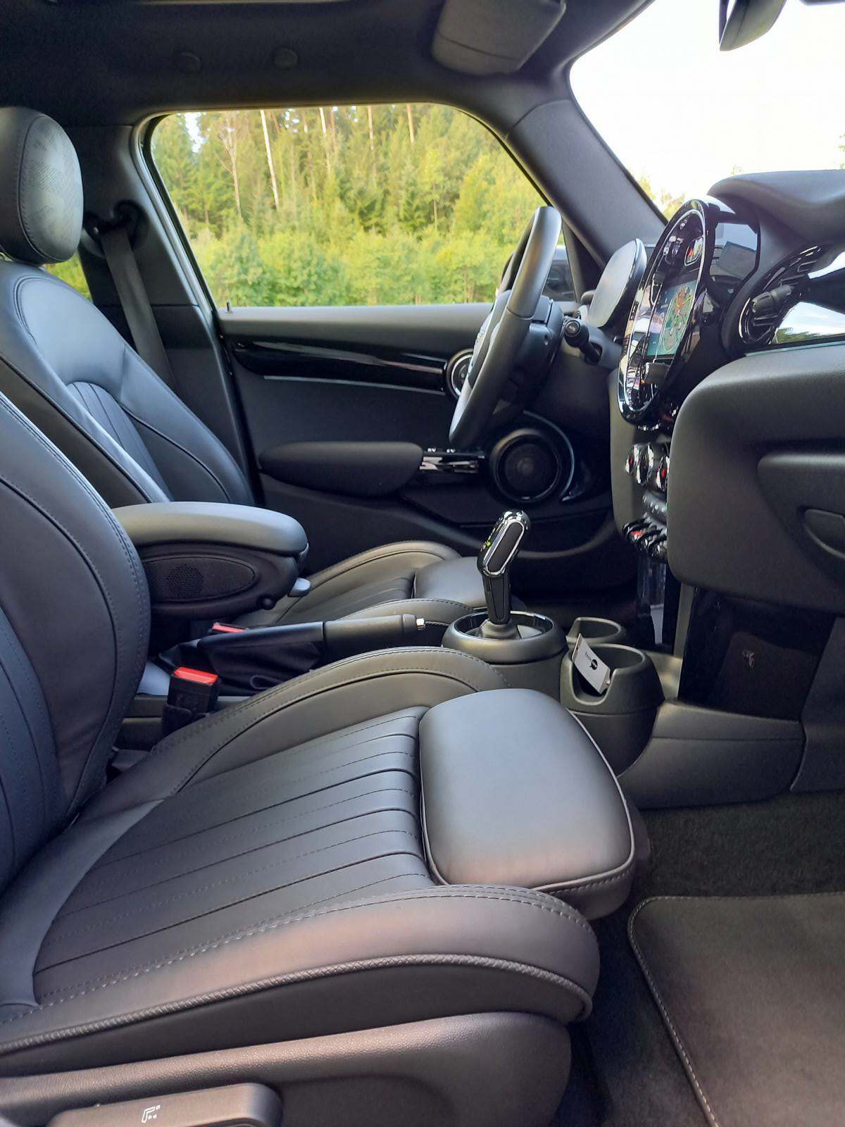 MINI Cooper Steptronic DKG-image-13