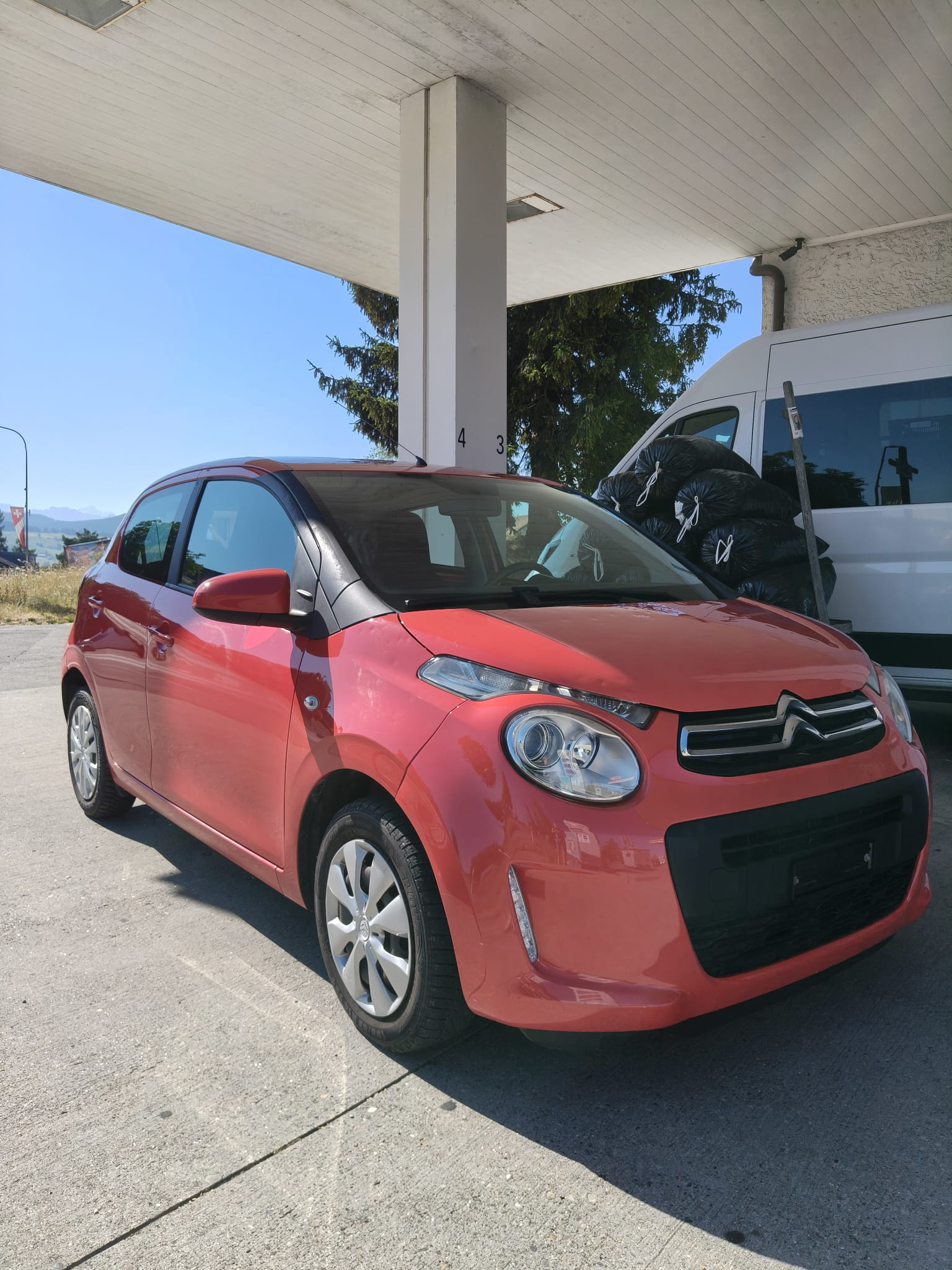 CITROEN C1 1.0 e-VTi Stop&Start Shine Edition-image-0