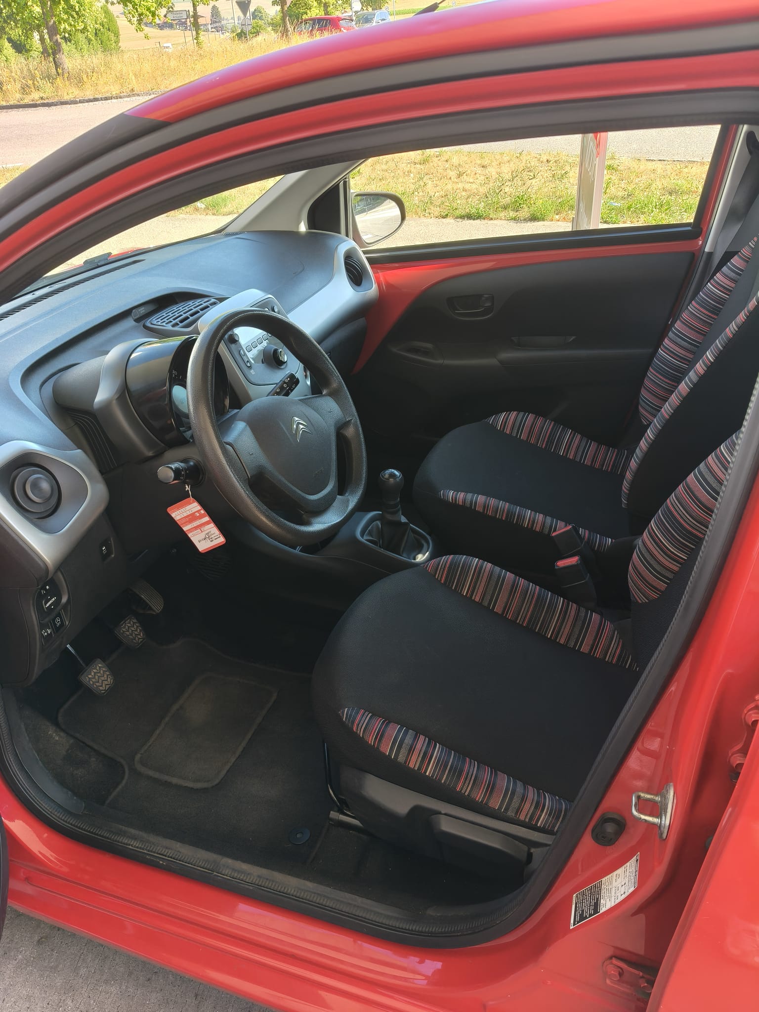CITROEN C1 1.0 e-VTi Stop&Start Shine Edition-image-7