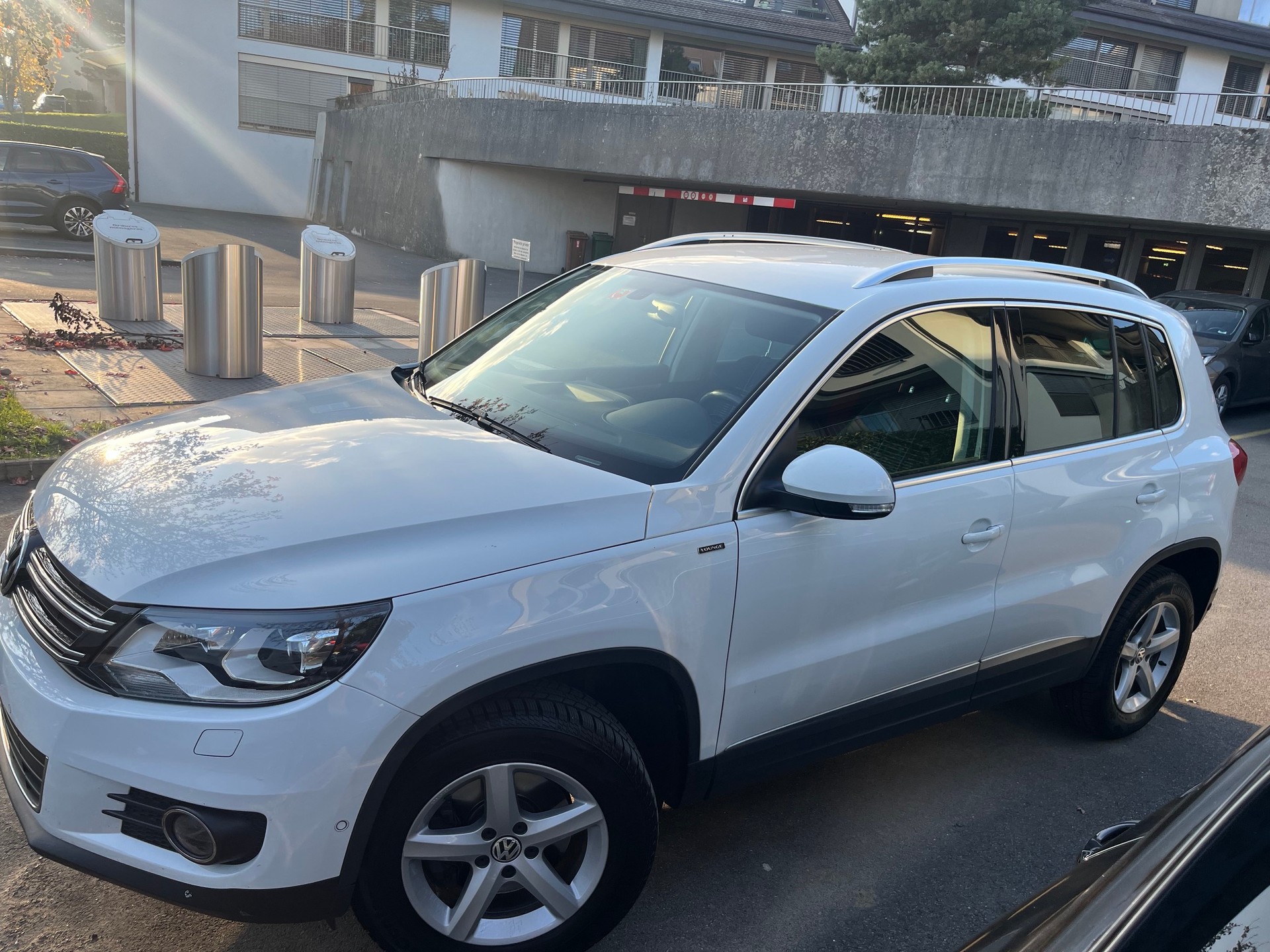 VW Tiguan 2.0 TDI BMT Lounge DSG-image-0