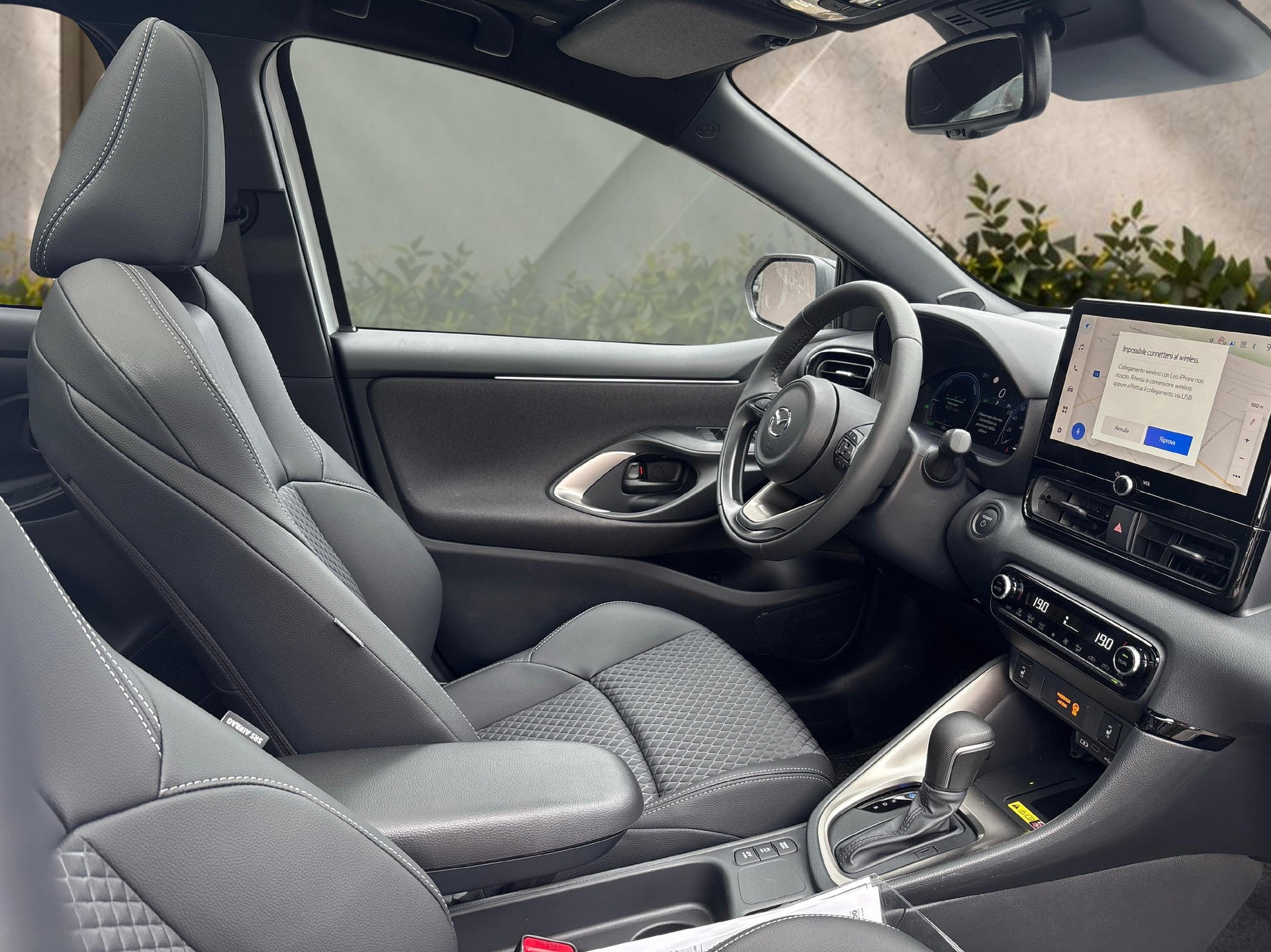 MAZDA 2 1.5 Hybrid Homura Plus-image-9