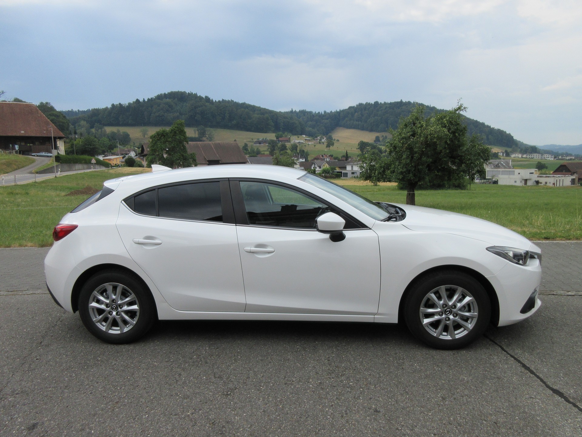 MAZDA 3 2.0 16V Ambition Plus-image-0