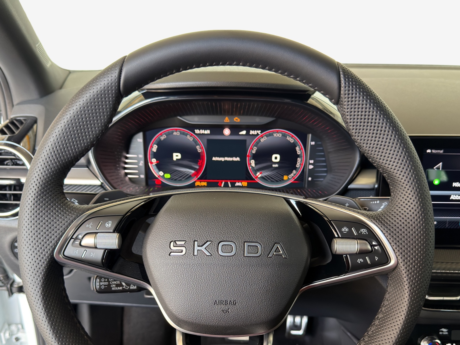 SKODA Fabia 1.5 TSI Motorsport DSG-image-8