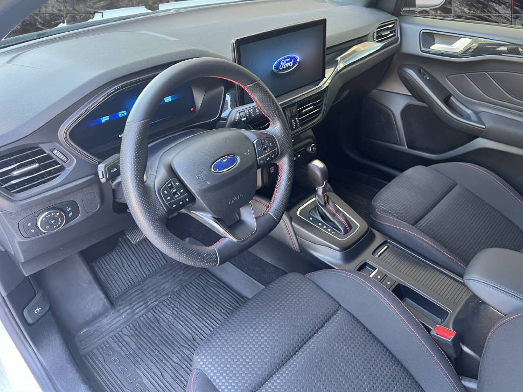 FORD Focus Station Wagon 1.0i EcoB Mild-Hybrid 155 ST-Line X-image-6